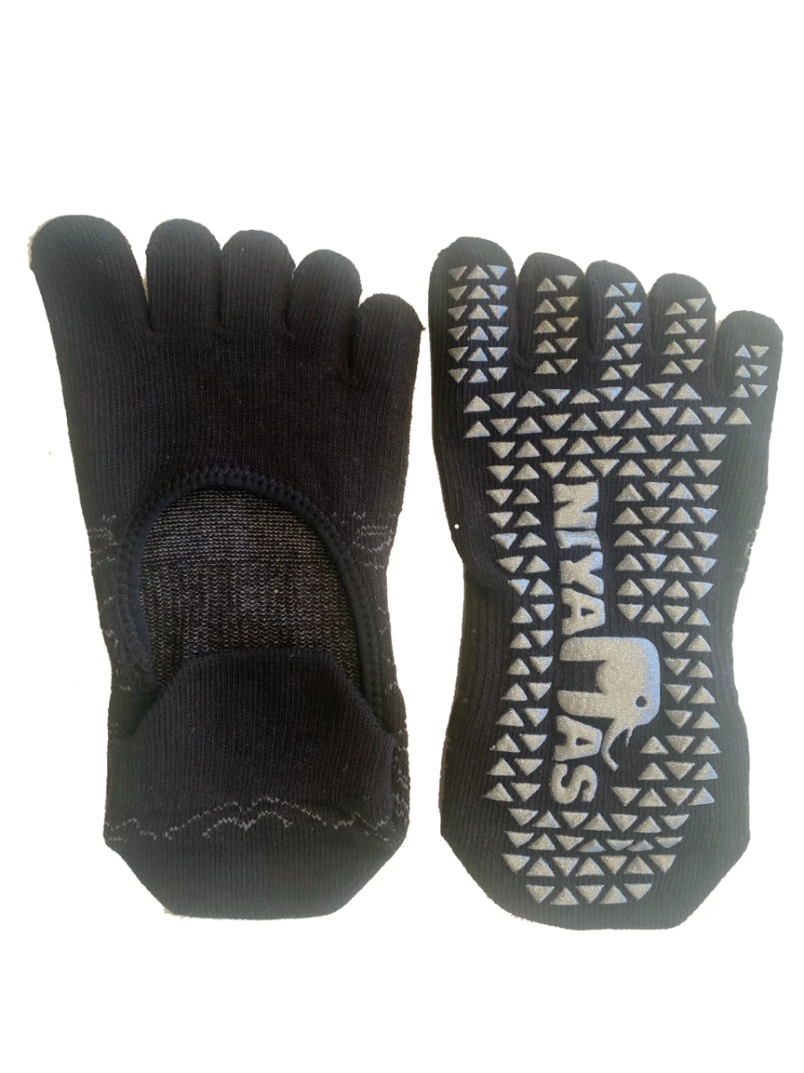Αντιολισθητικές Κάλτσες Niyamas για Γιόγκα & Πιλάτες με σχηματισμένα δάχτυλα (Black)