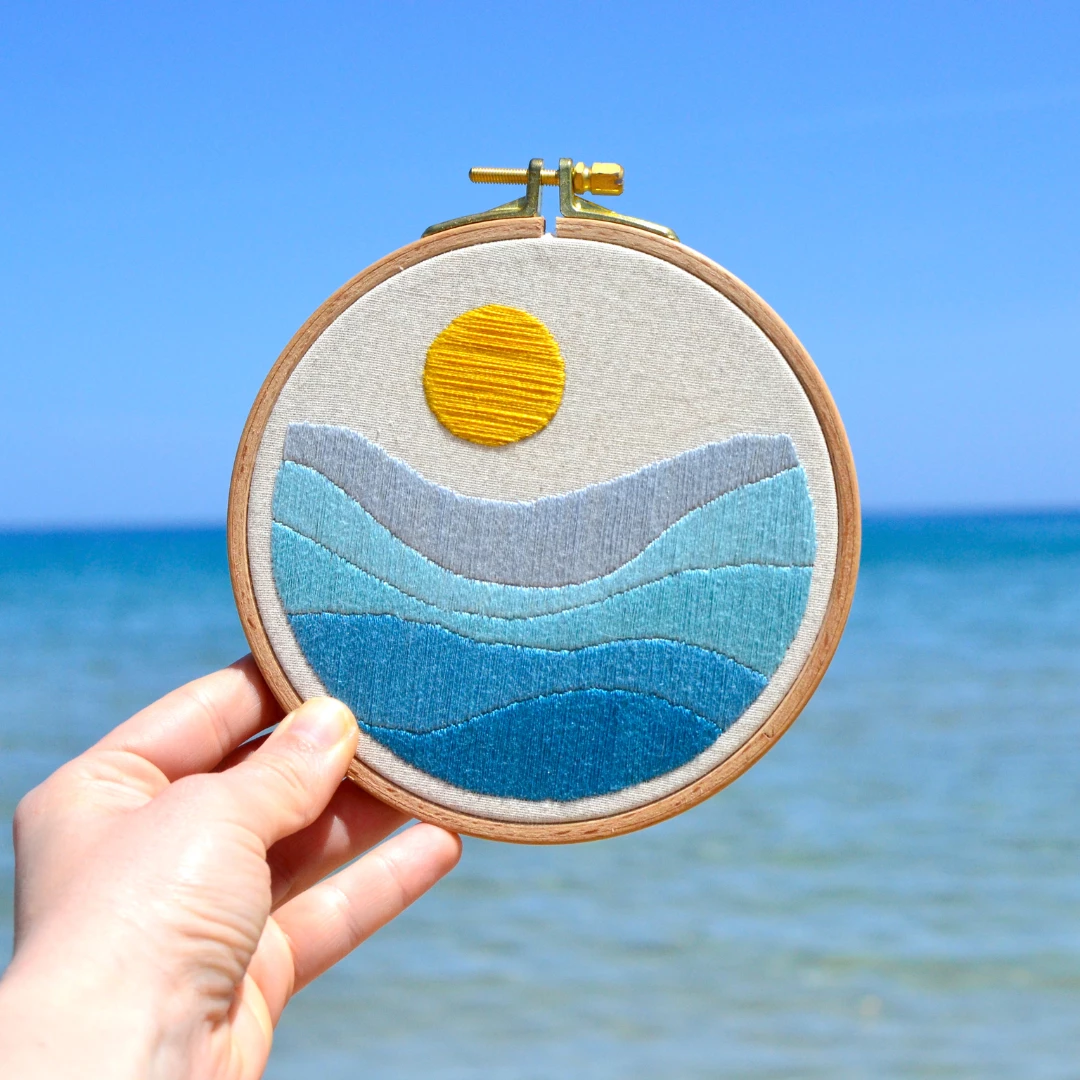 Embroidery kit - Eternal Summer