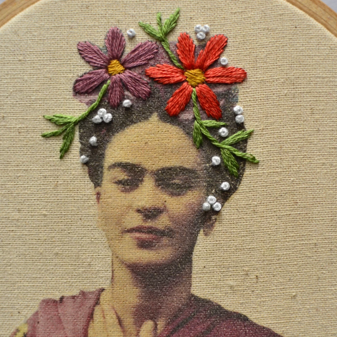 Frida - Χειροποίητο κέντημα