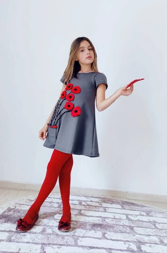 Red poppies dress