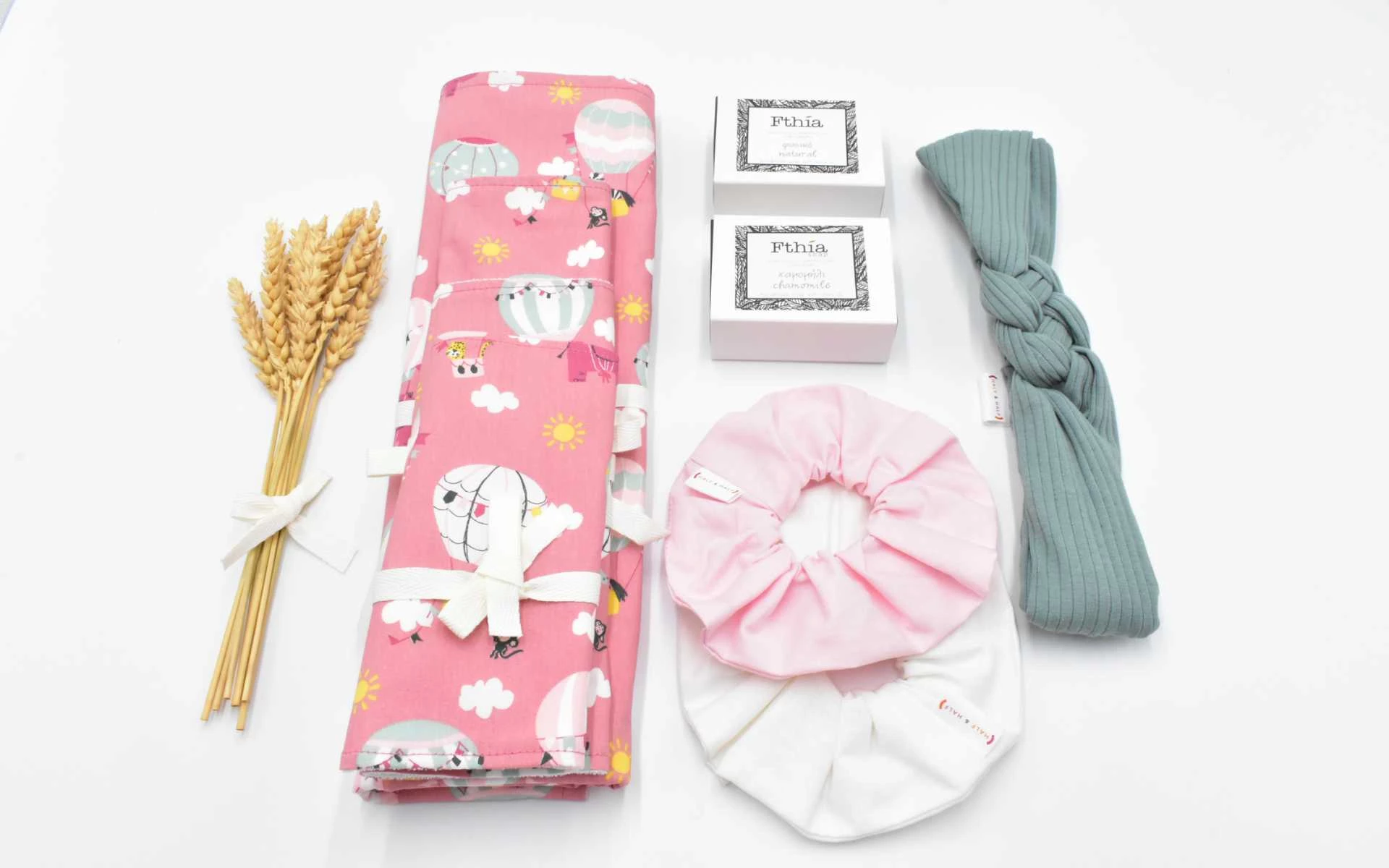 Welcome baby, well-done mom gift pack