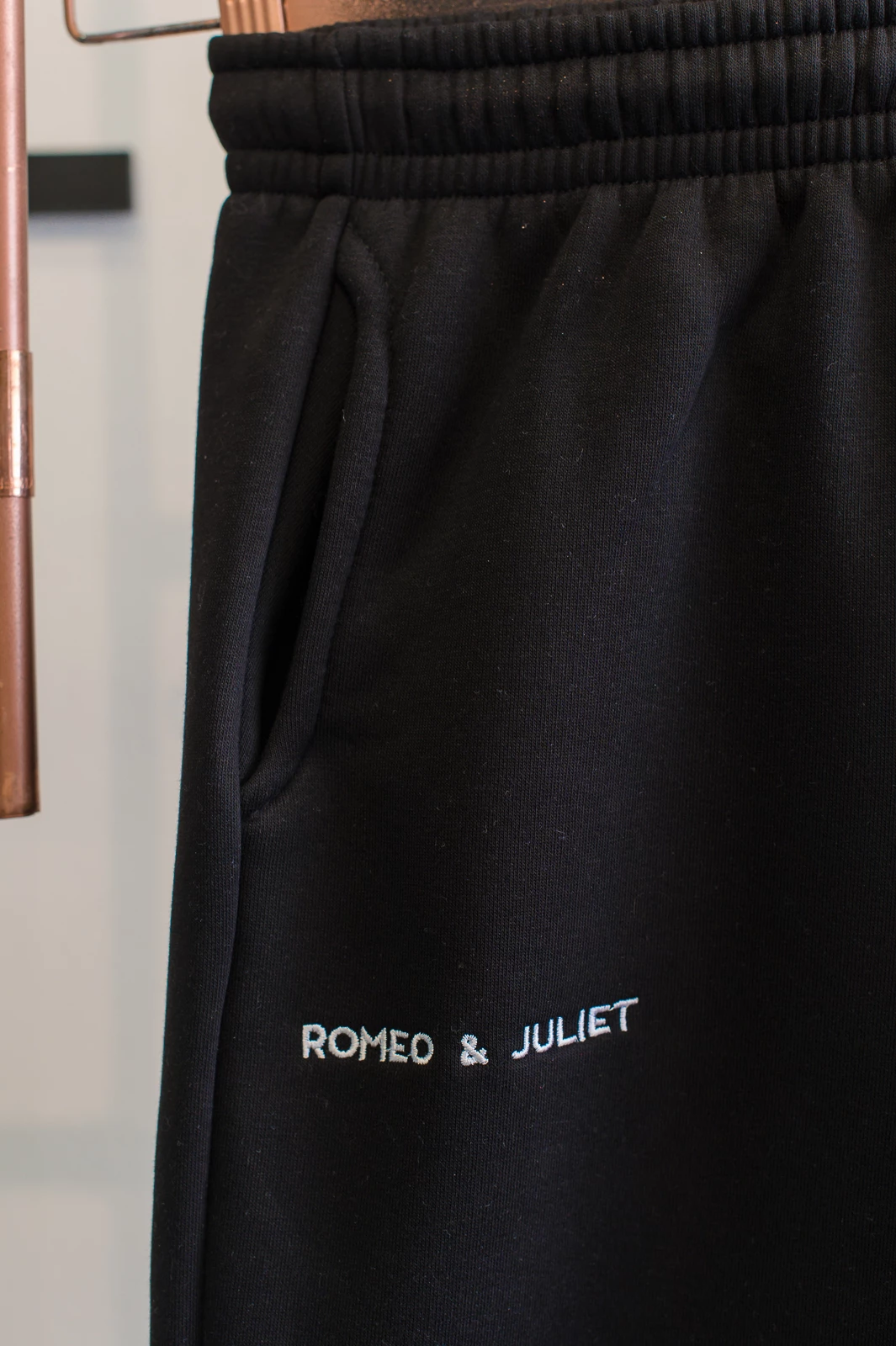 The "FORTUNA" Tracksuit (Black)