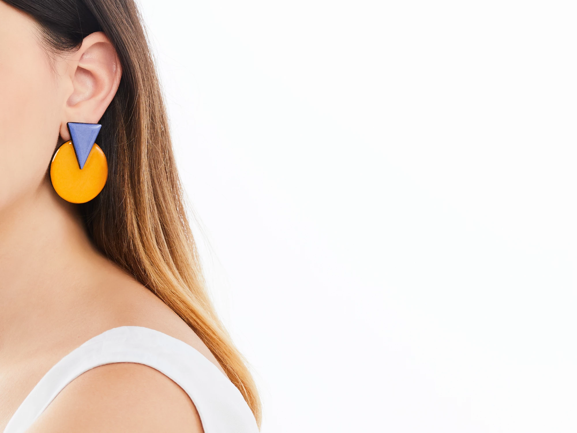 EARRINGS SYNTHESIS OF CIRCLES & TRIANGLES