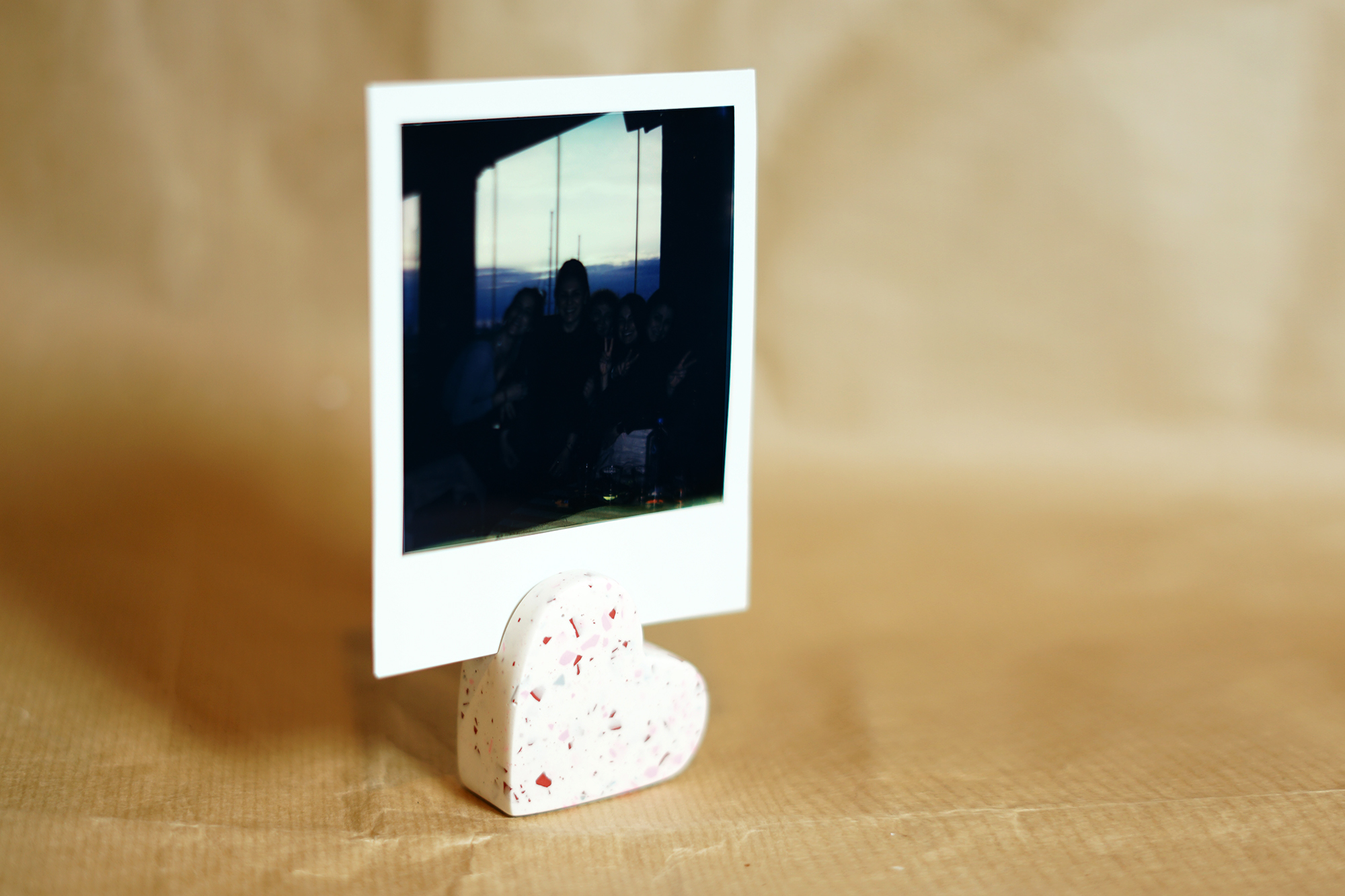 Διακοσμητική καρδιά photostand terrazzo