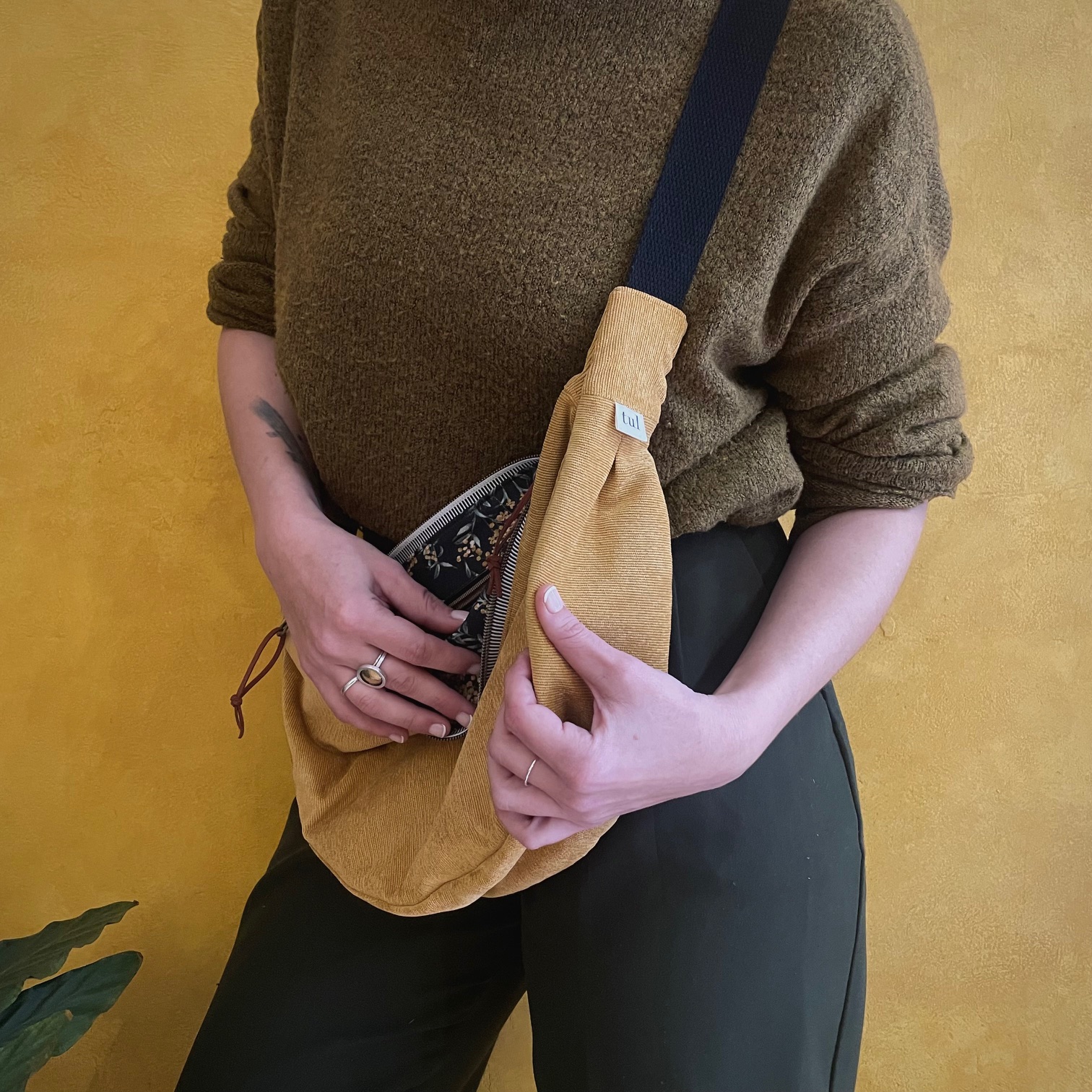 Hobo bag large Κοτλέ Κίτρινο 