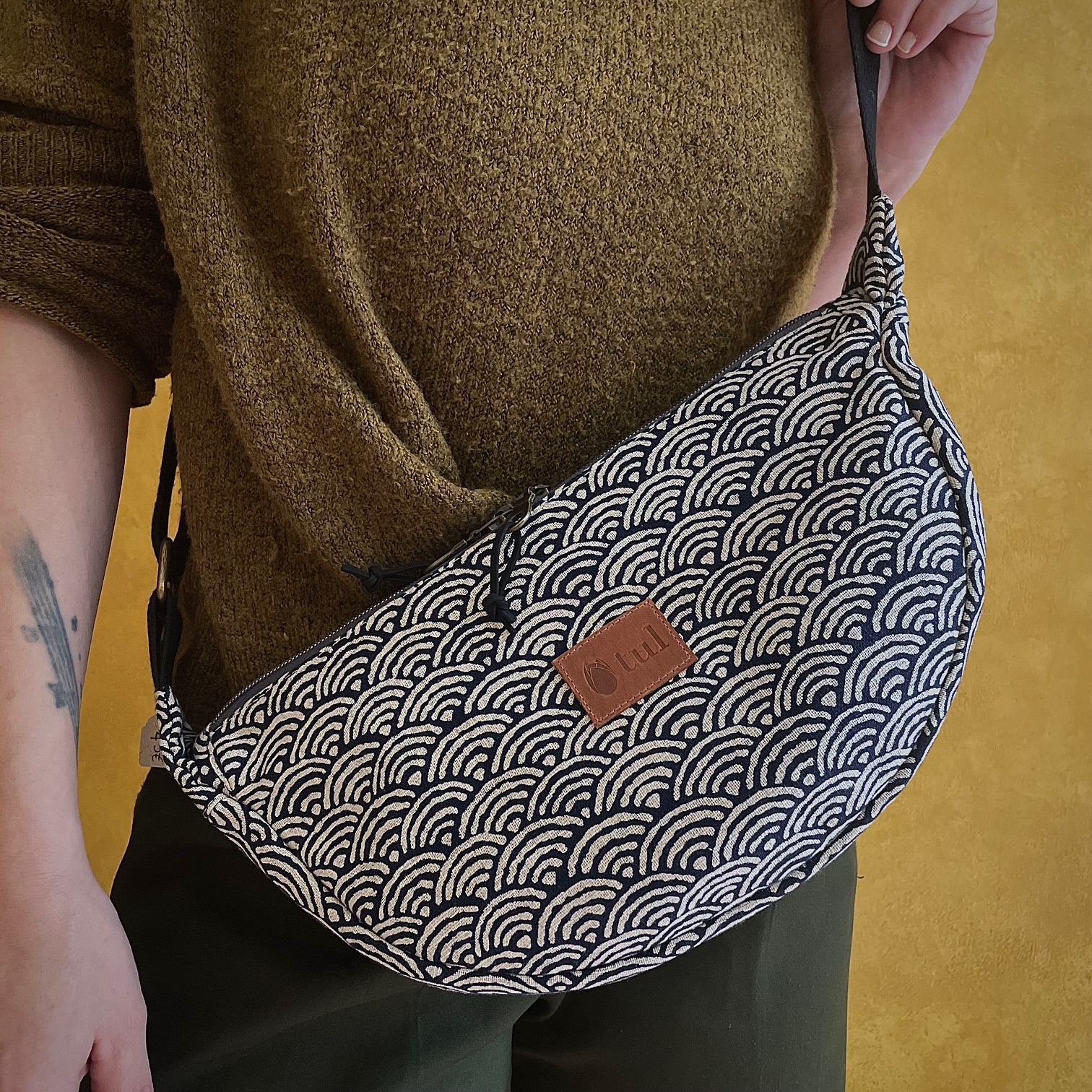 Hobo bag small με σχέδιο ιαπωνικό κύμα

