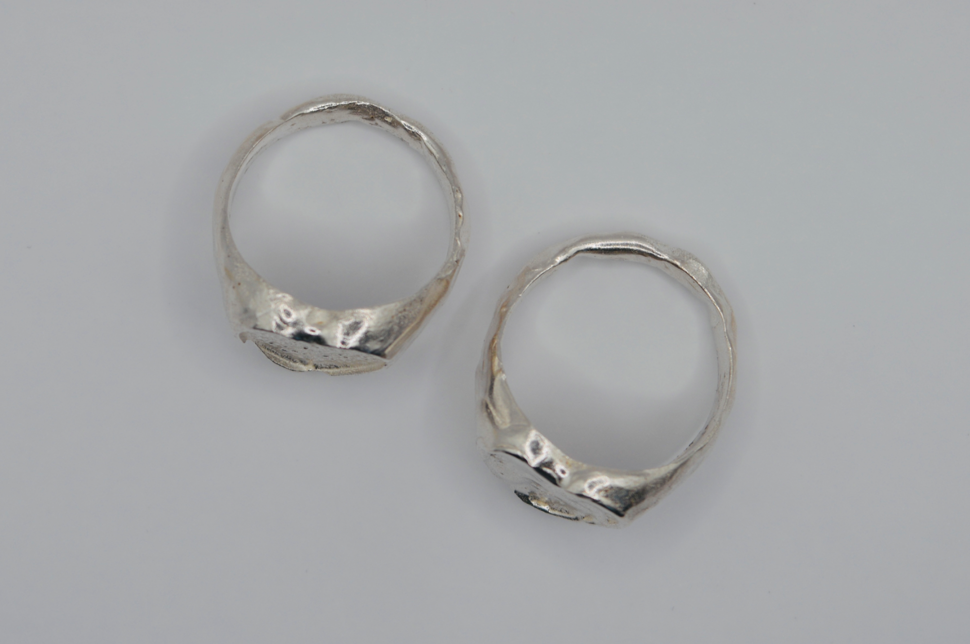 Melting heart pinky ring