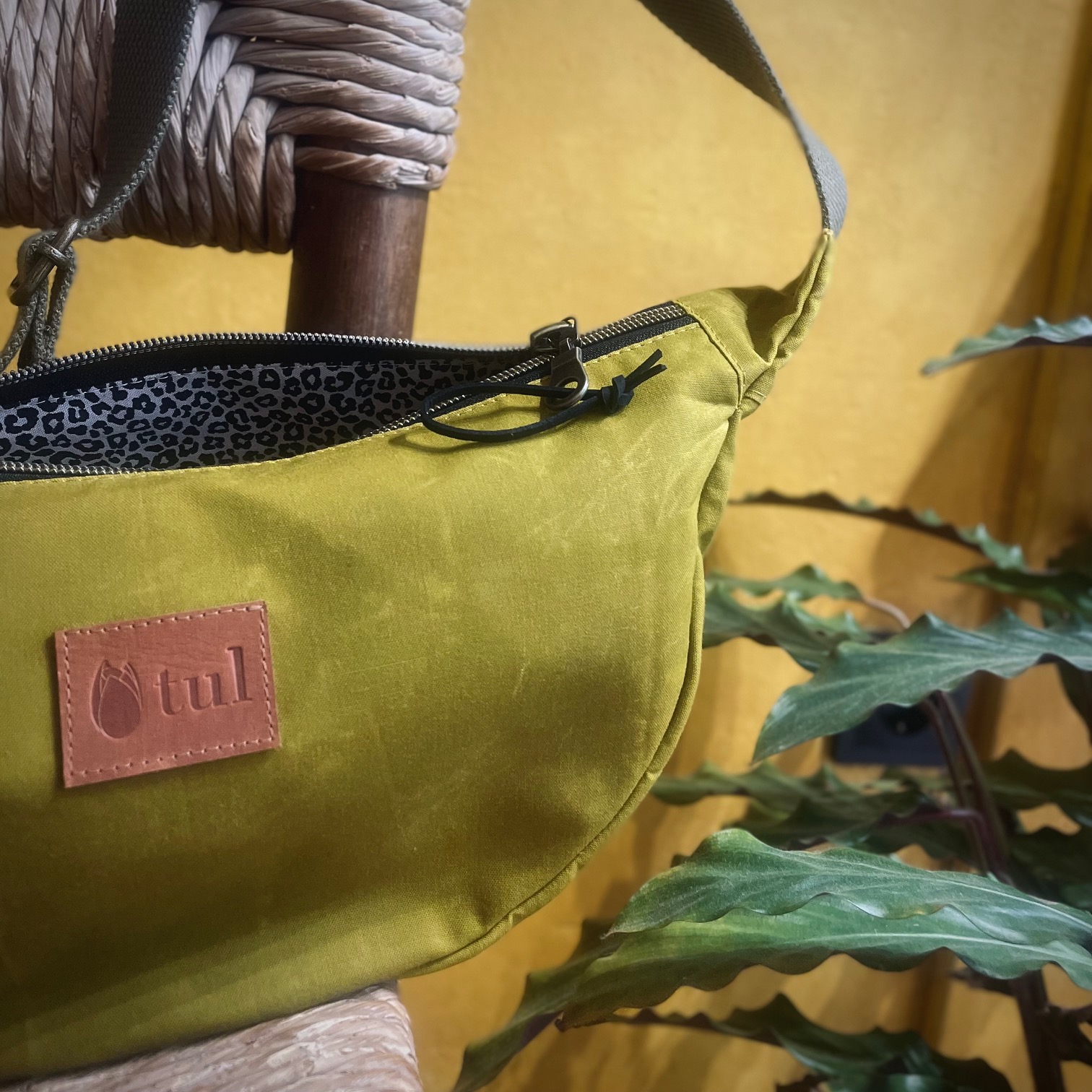 Hobo bag small Μουσταρδί 