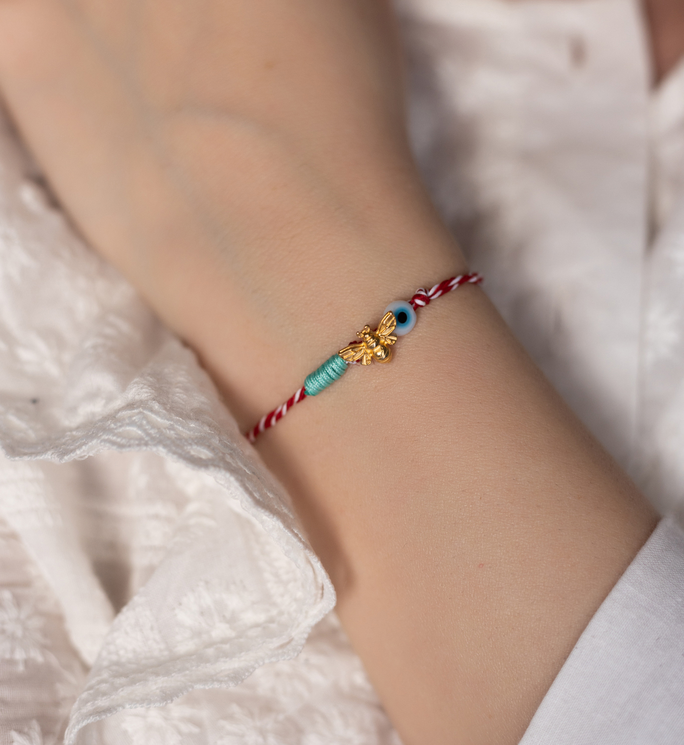 Βραχιόλι Μάρτης Μέλισσα – Χειροποίητο Μαρτάκι