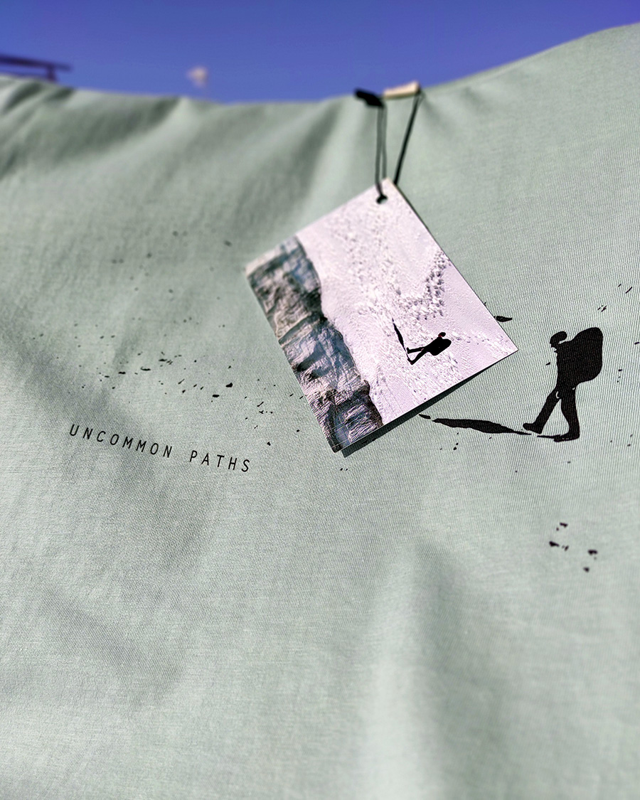 UNCOMMON PATHS – Slate Green / T23