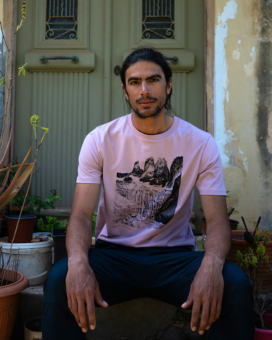 LAND OF THE LOST– Miami Pink / T26