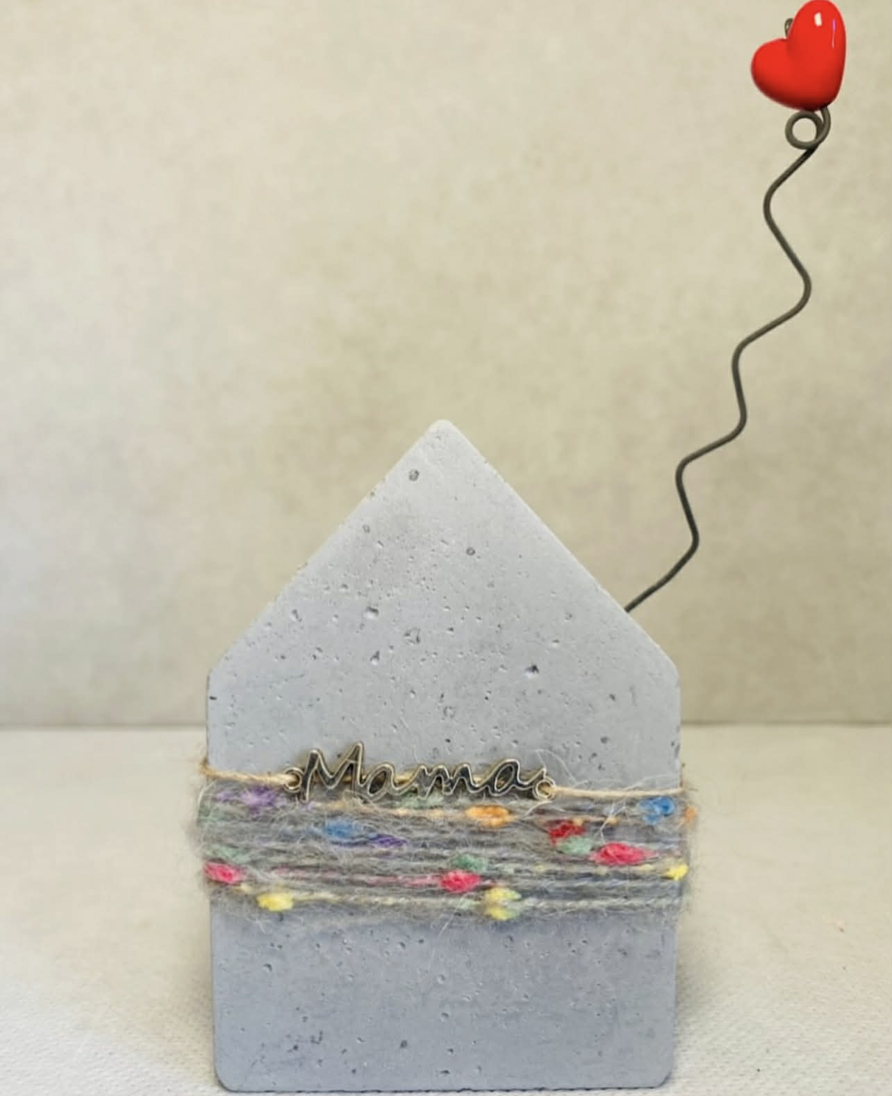 Διακοσμητικό σπιτάκι για τη γιορτή της μητέρας