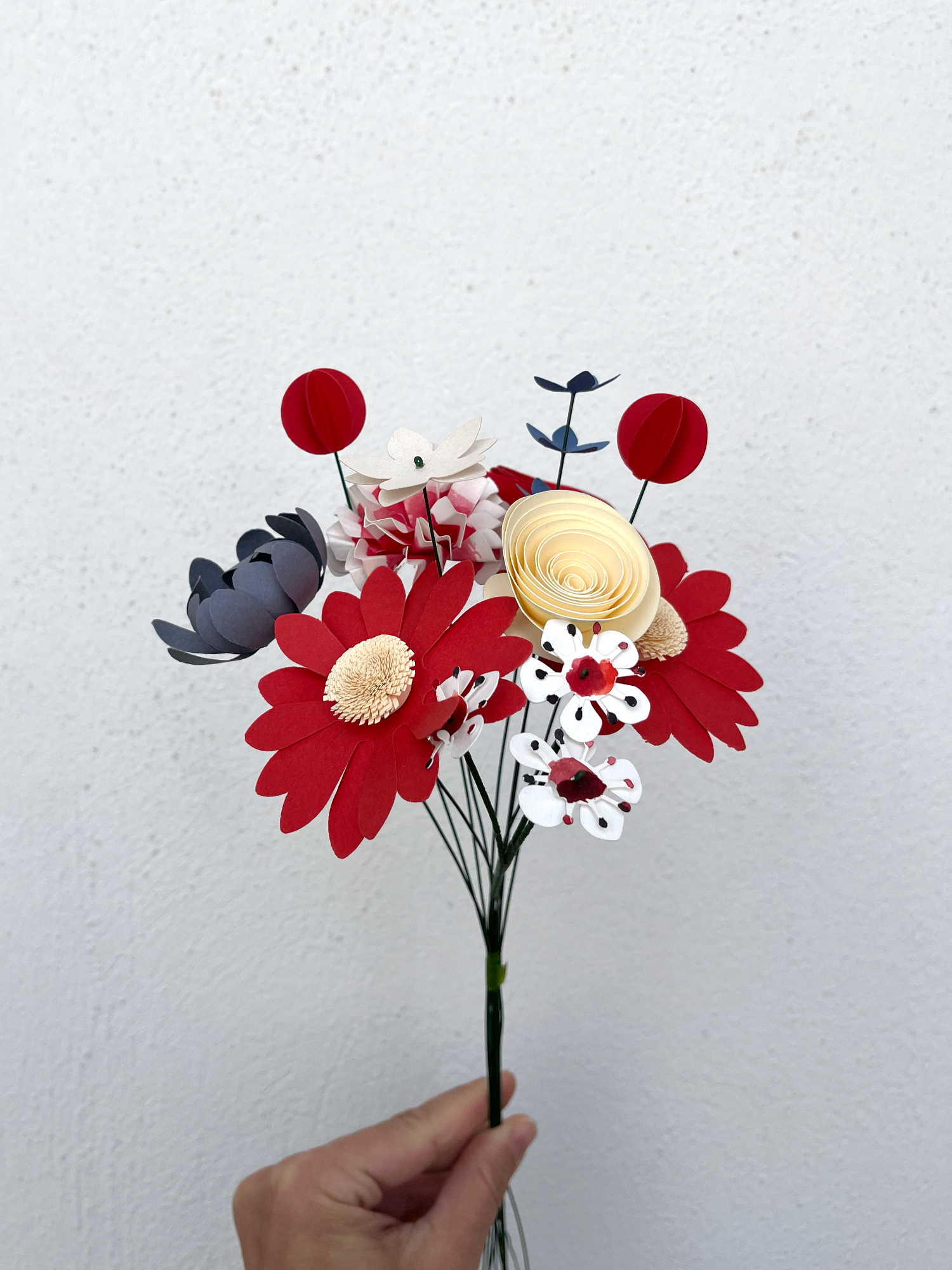 Paper Flower Bouquet | Blue & Red