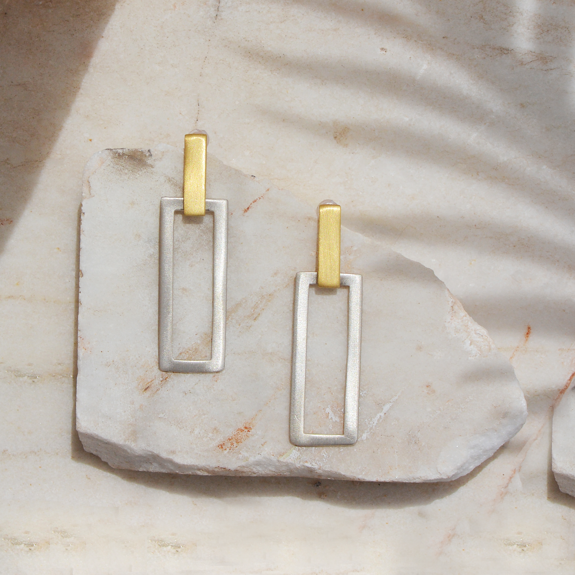 Σκουλαρίκια ορθογώνια μικρό - μεγάλο.