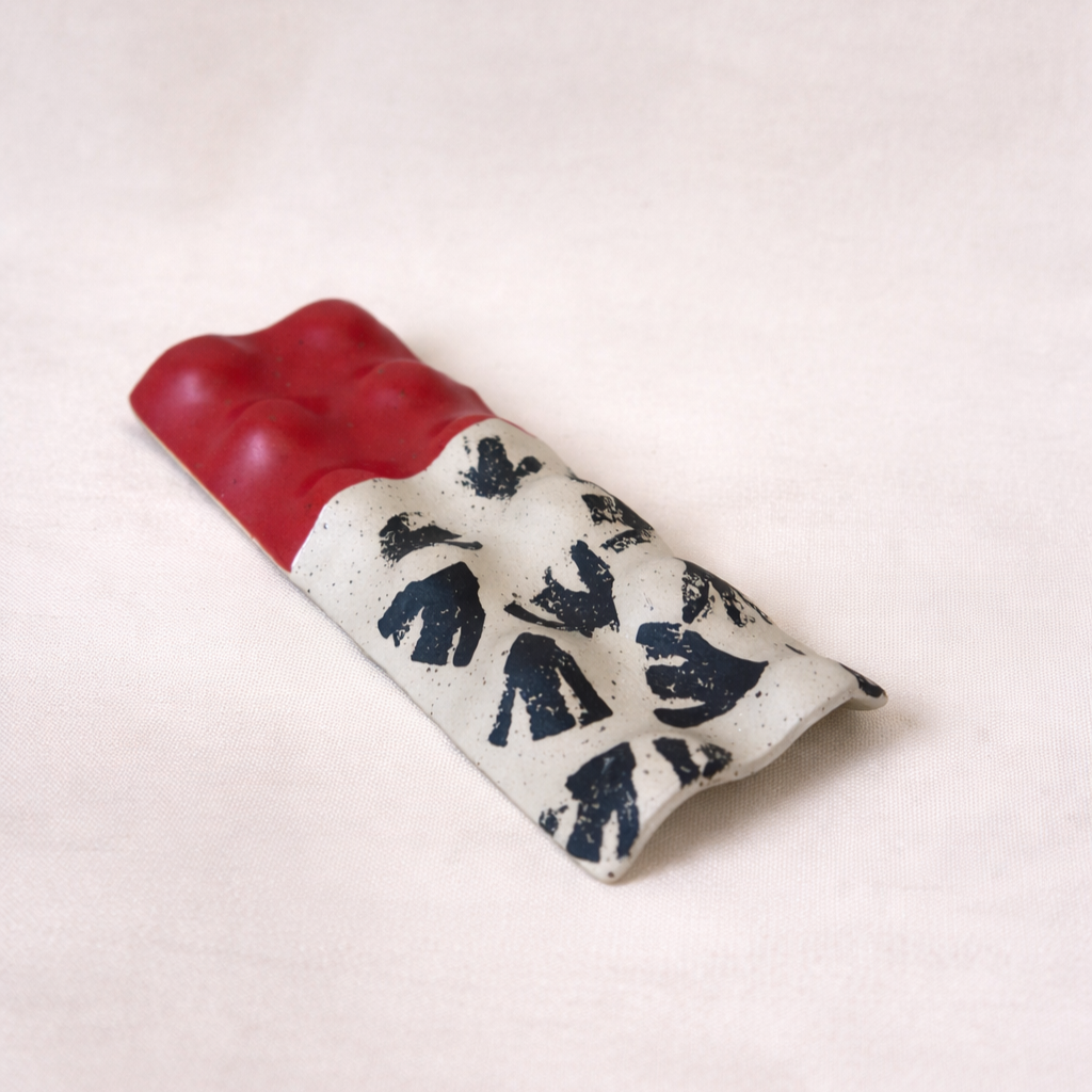 Bird Imprint Collection – Ceramic Egg Holder