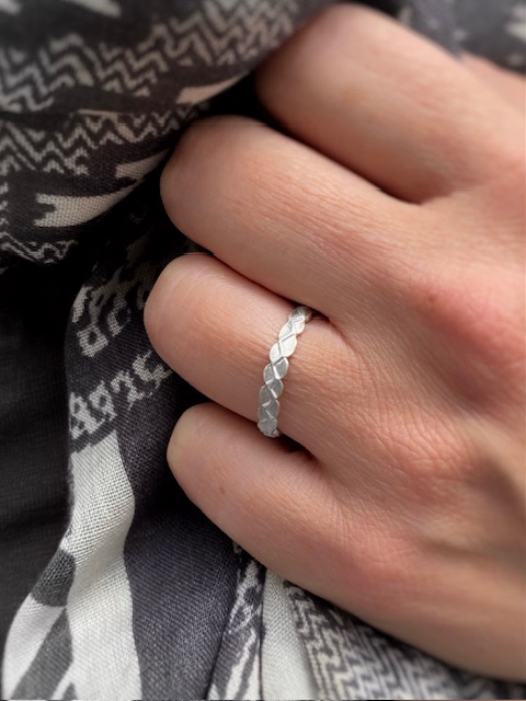 Δαχτυλίδι με υφή