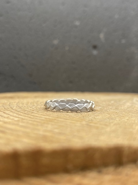 Δαχτυλίδι με υφή