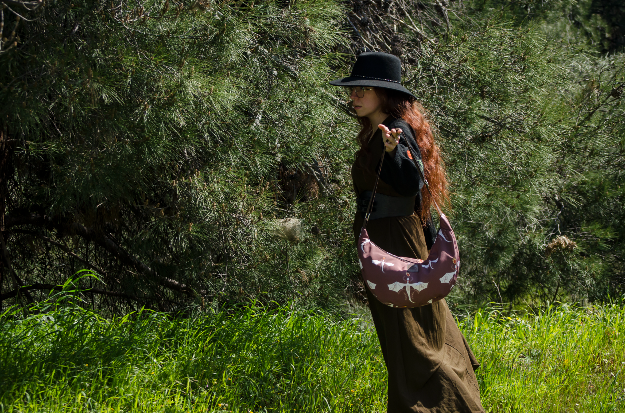 Dragonfire - Crescent Bag