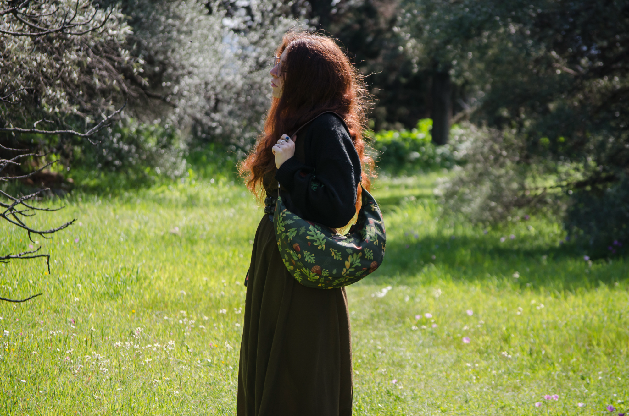 Song of the Oak - Crescent Bag