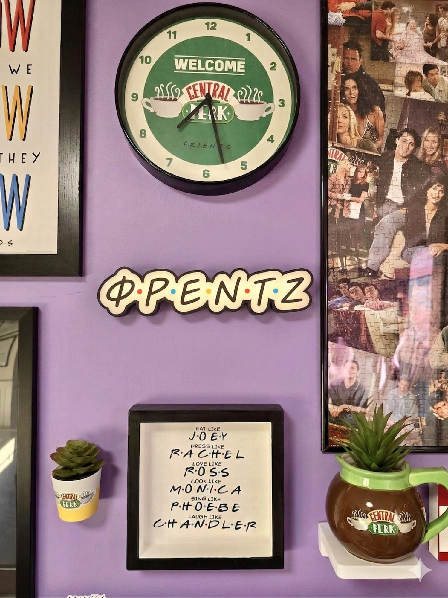 illuminated sign ''Φρεντζ''