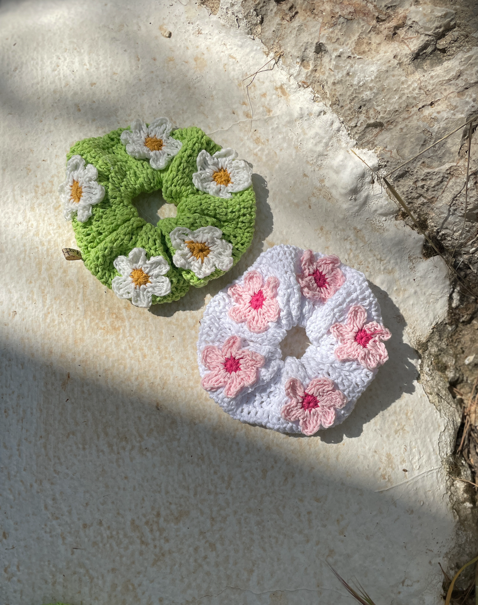Skrunchie με Μαργαρίτες