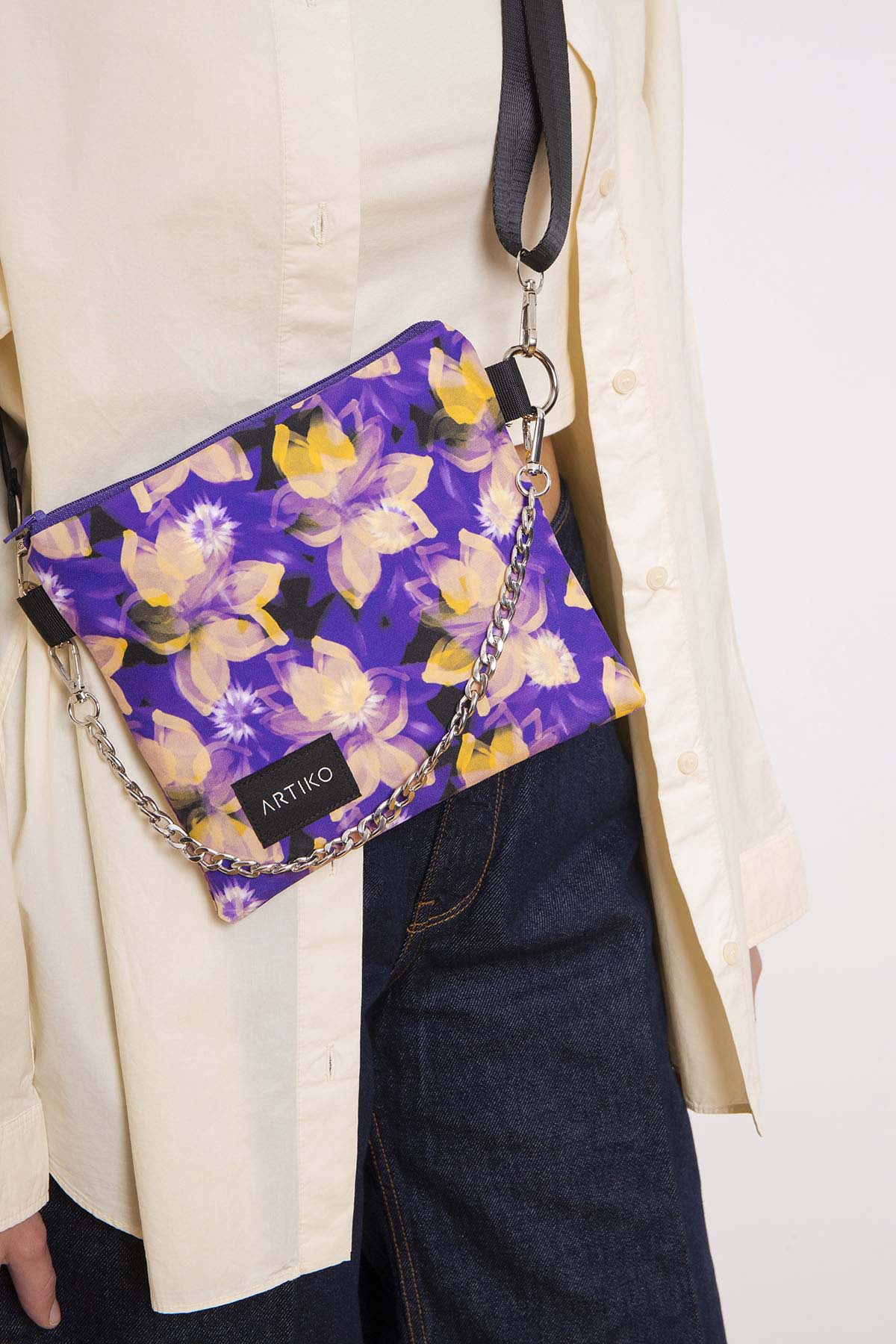 Melina pouch
