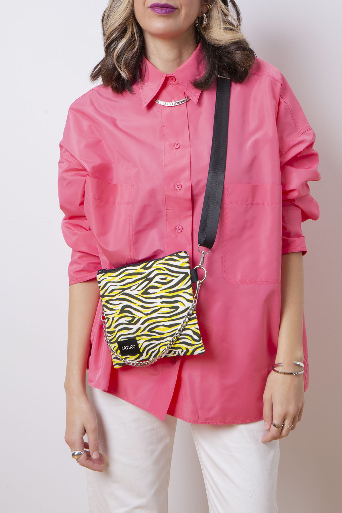 Naysika pouch