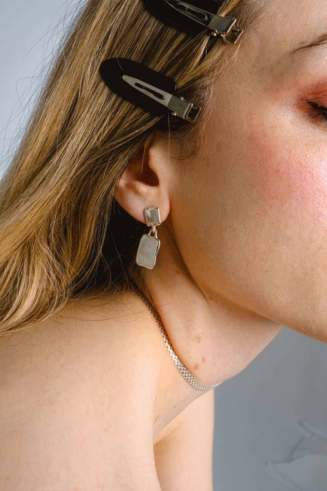 Pulse / Earrings 