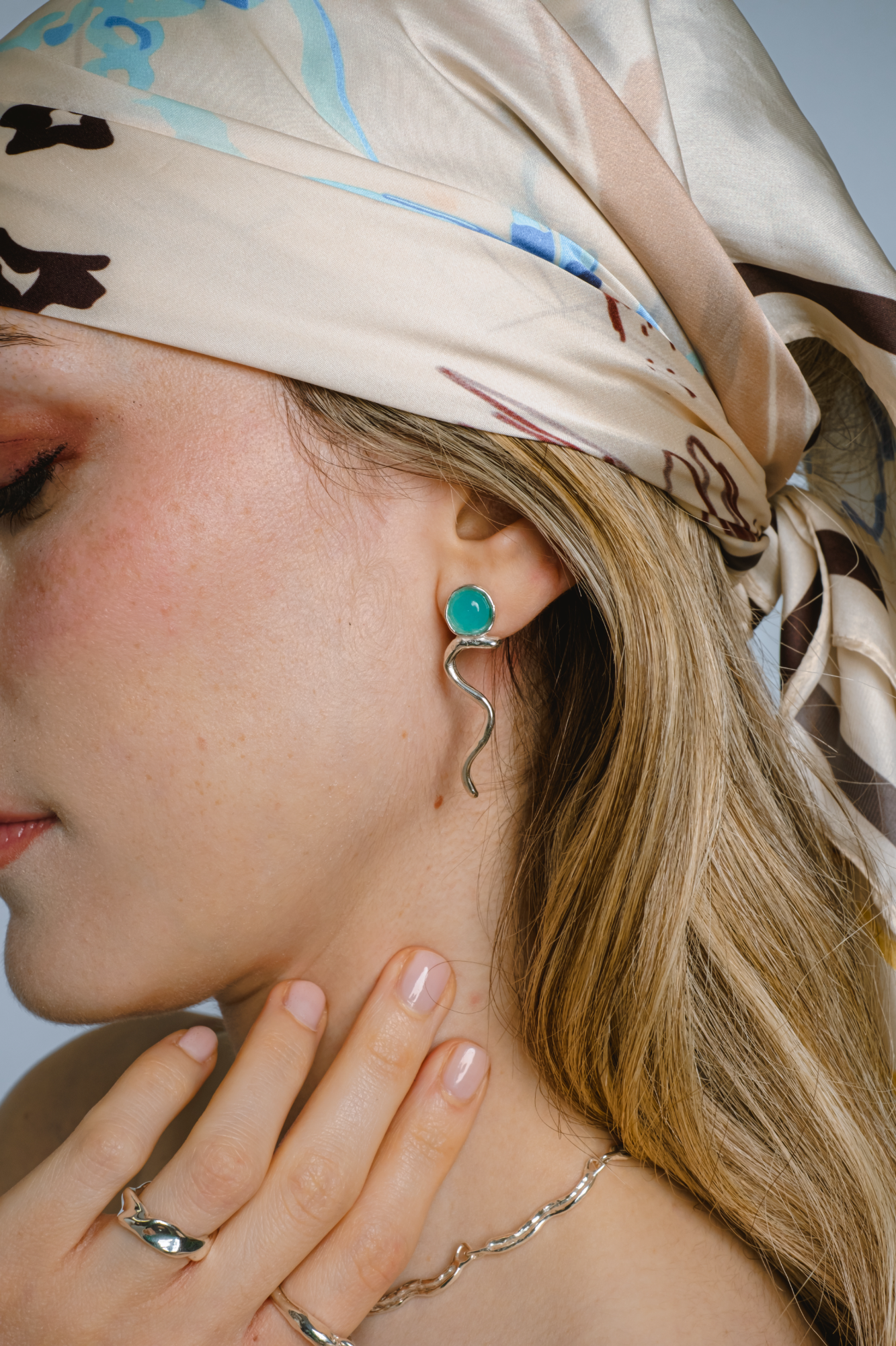 Undercurve / Earrings 