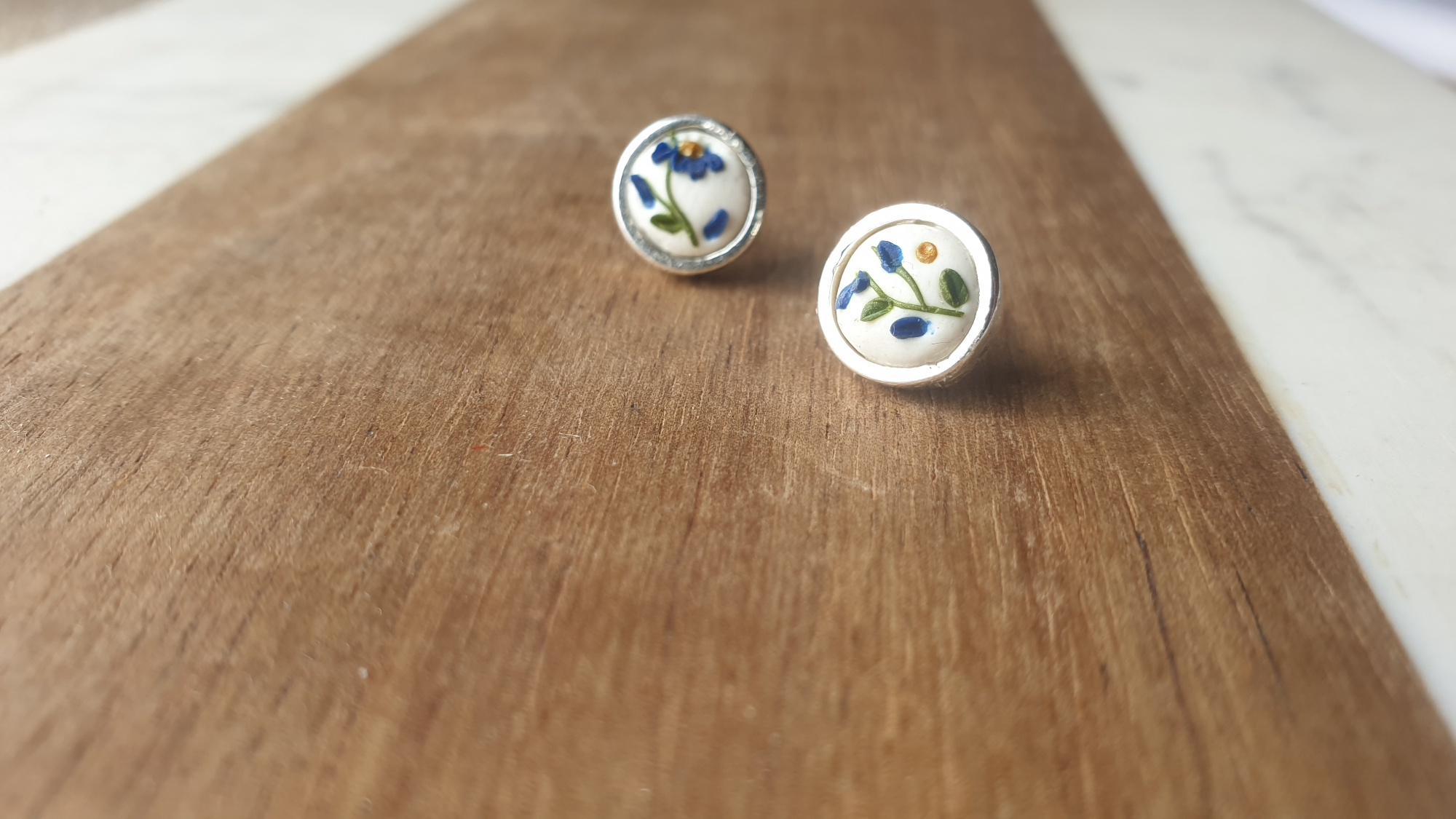 Porcelain Blue Daisies