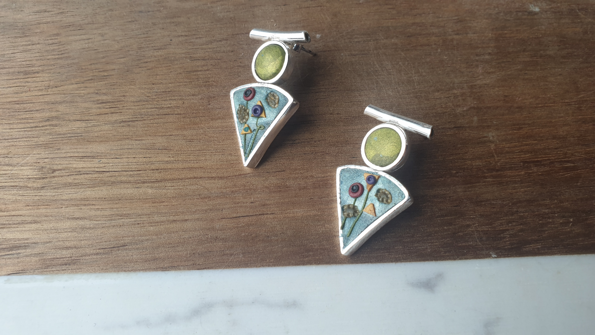 Hidden Garden Triangles