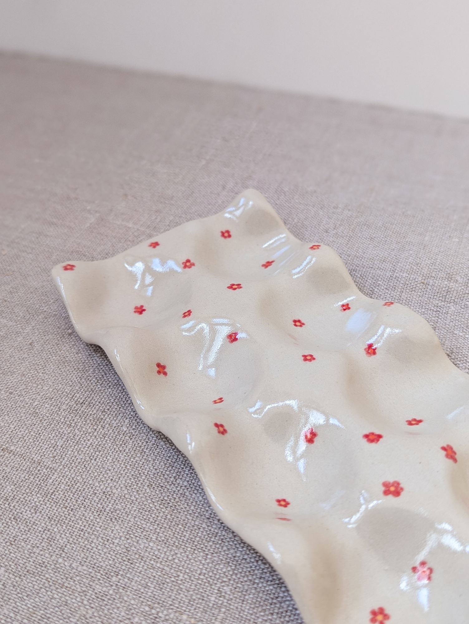 Floral egg tray