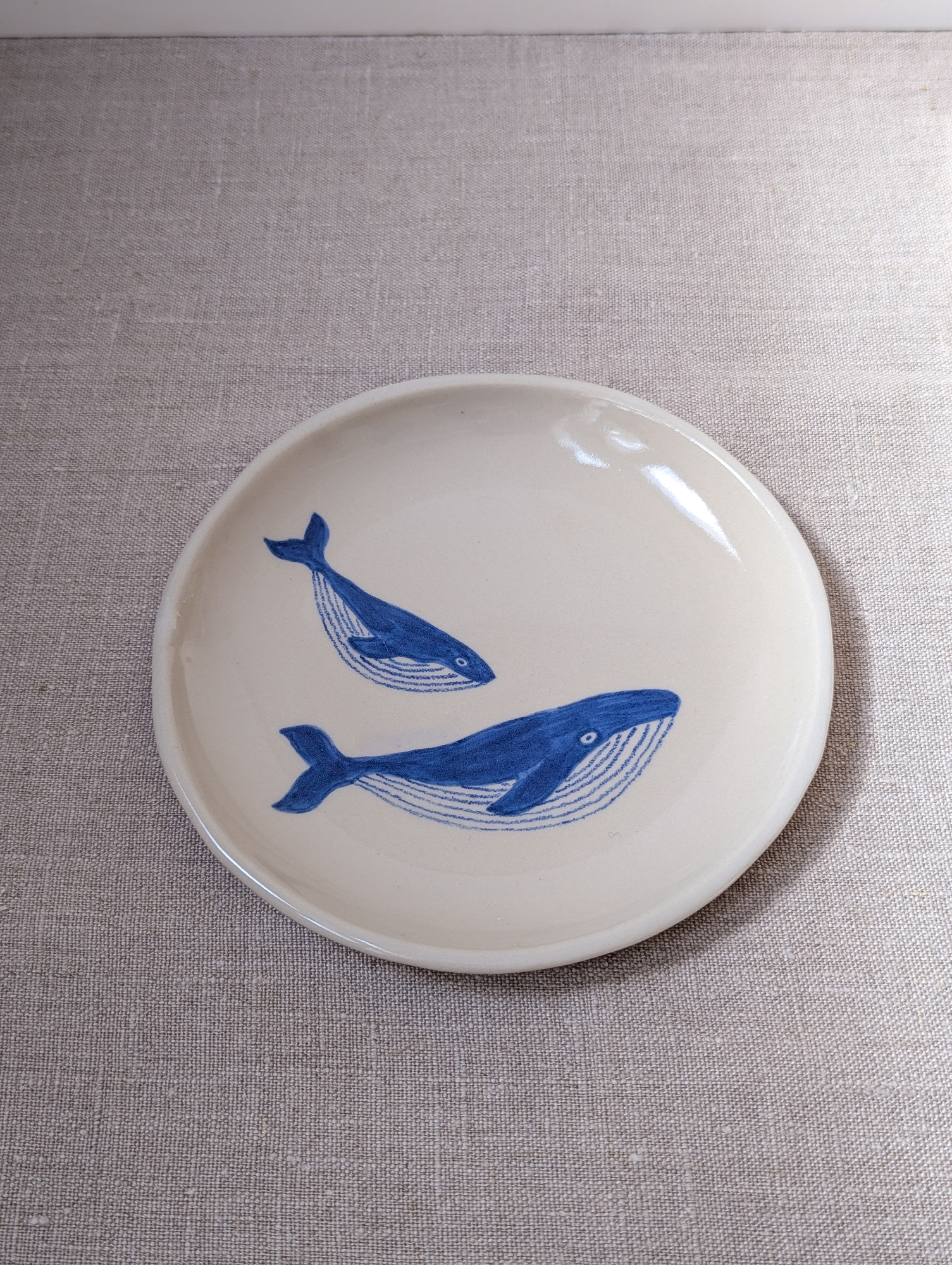 Personalised humpback whale plate