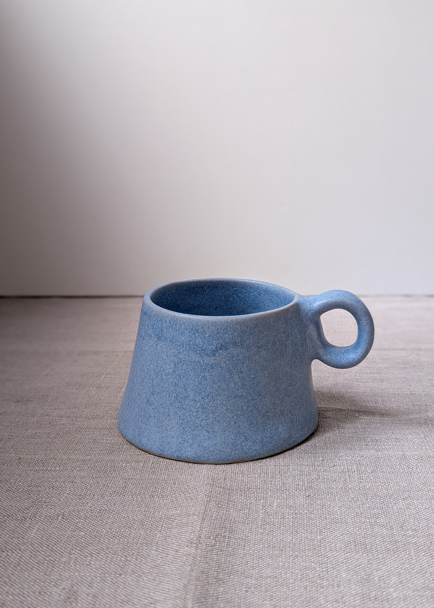 Evie mug - baby blue