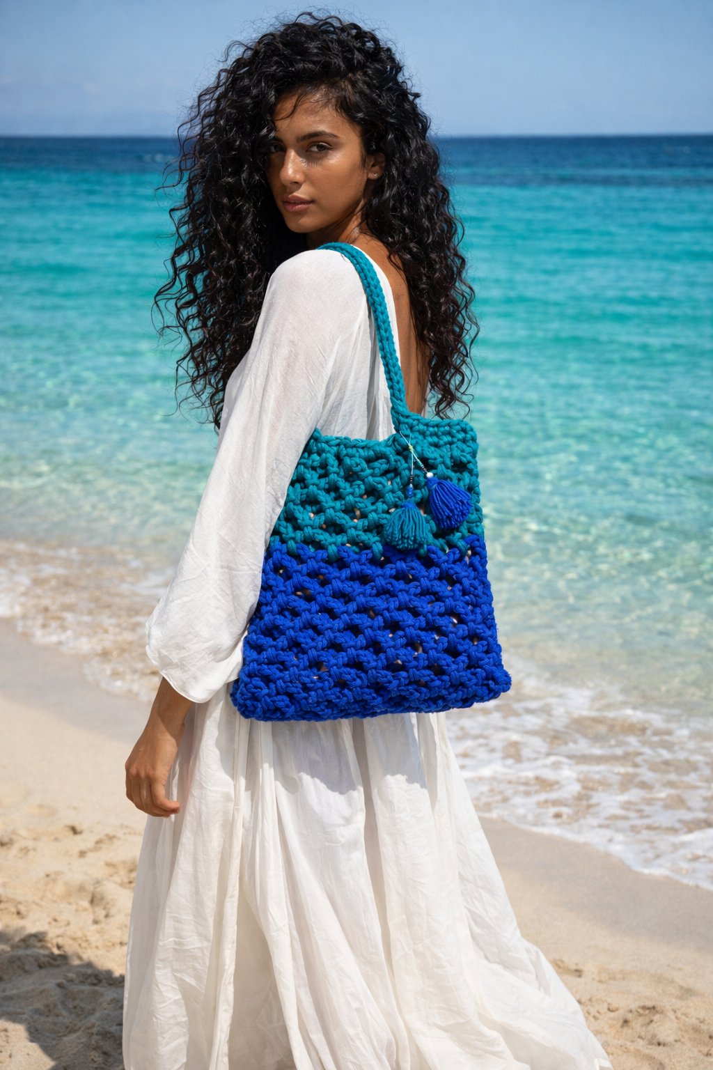 The Bicolore Tote Bag in blue/green