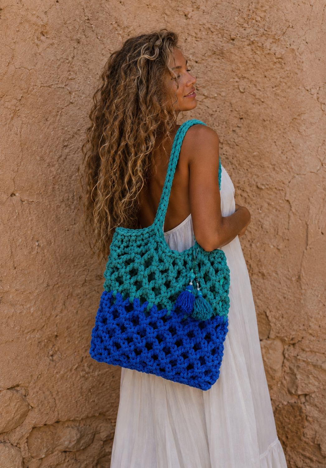 The Bicolore Tote Bag in blue/green