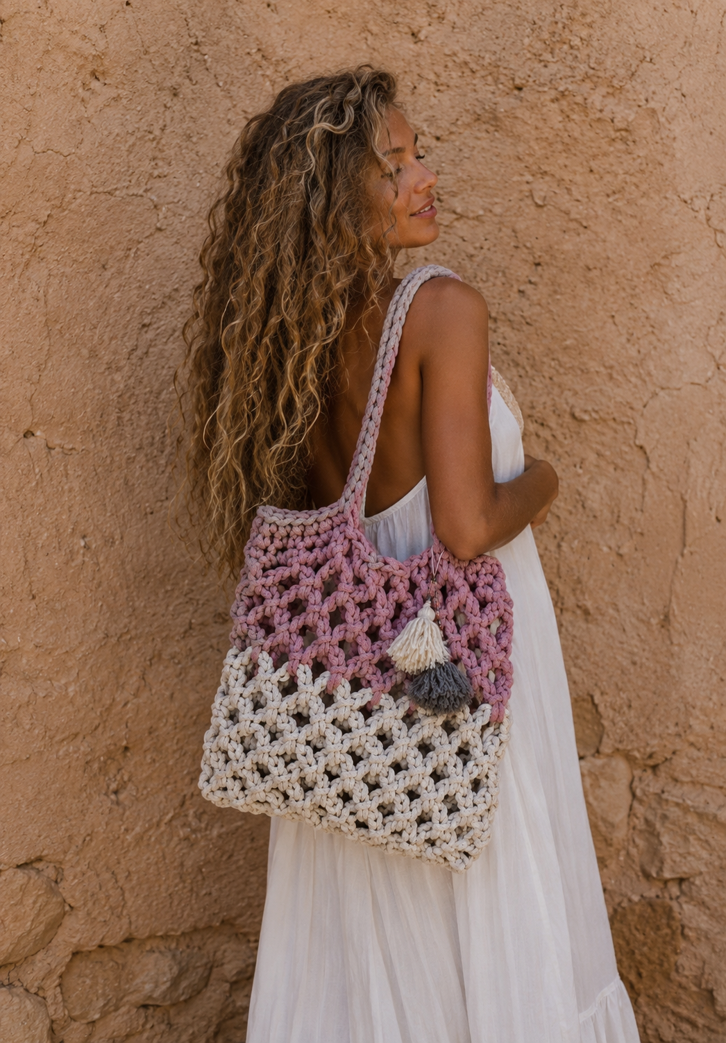 The Bicolore Tote Bag in beige/dusty pink