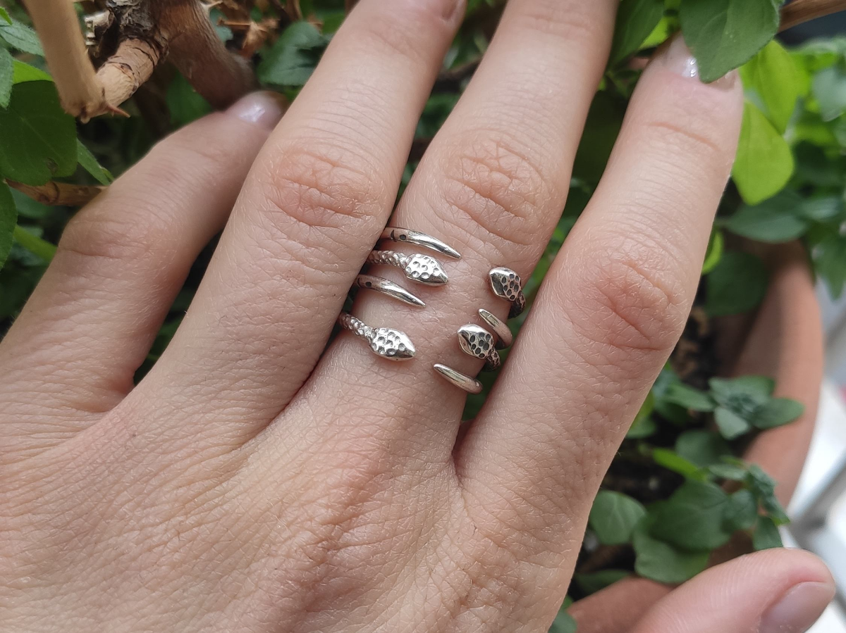 Silver snake ring, small snake adjustable ring, serpent ring, open ring, simple fine jewelry, stacking ring, minimalist goth, unisex gift