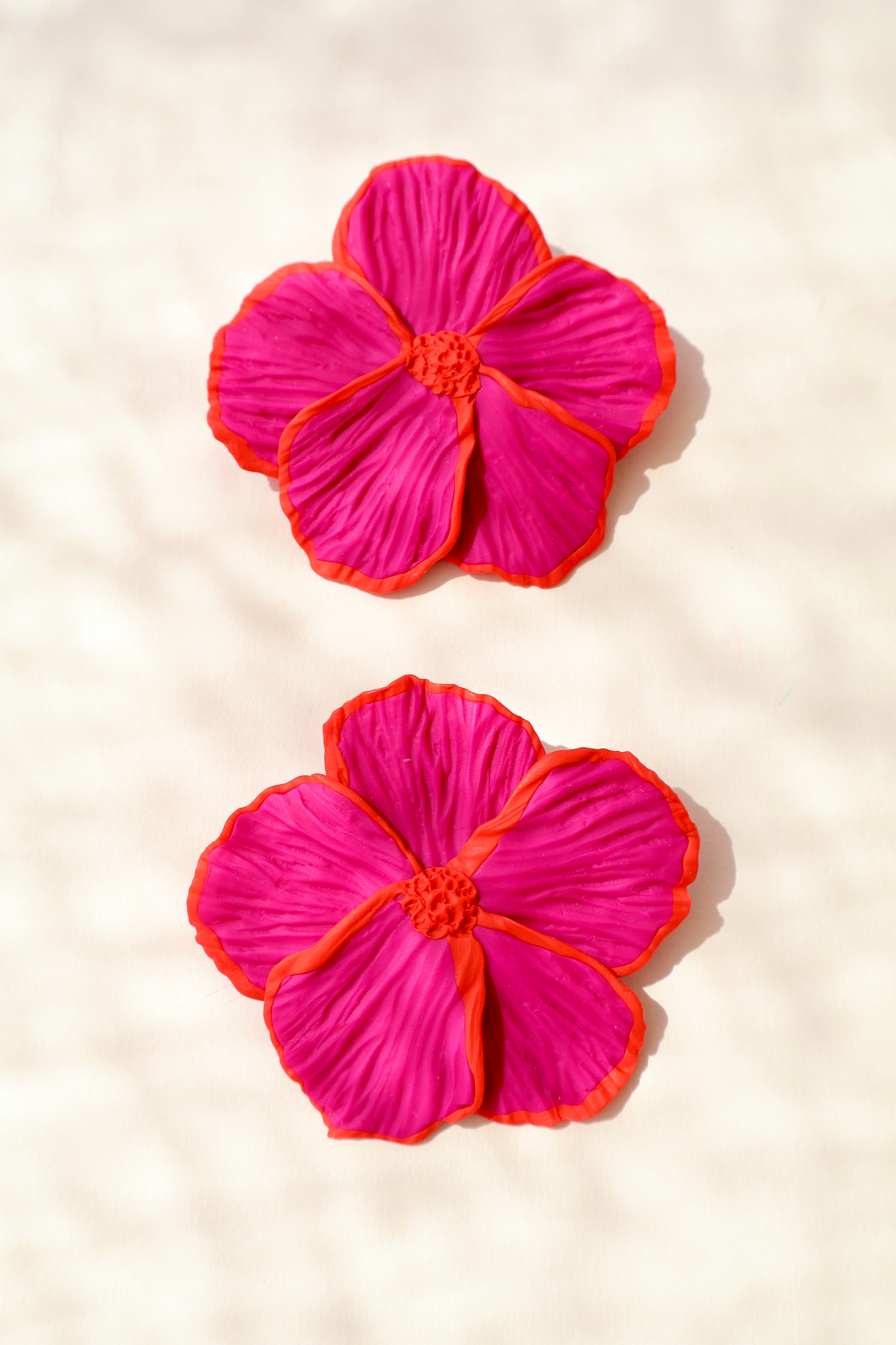 VENUS HIBISCUS EARRINGS
