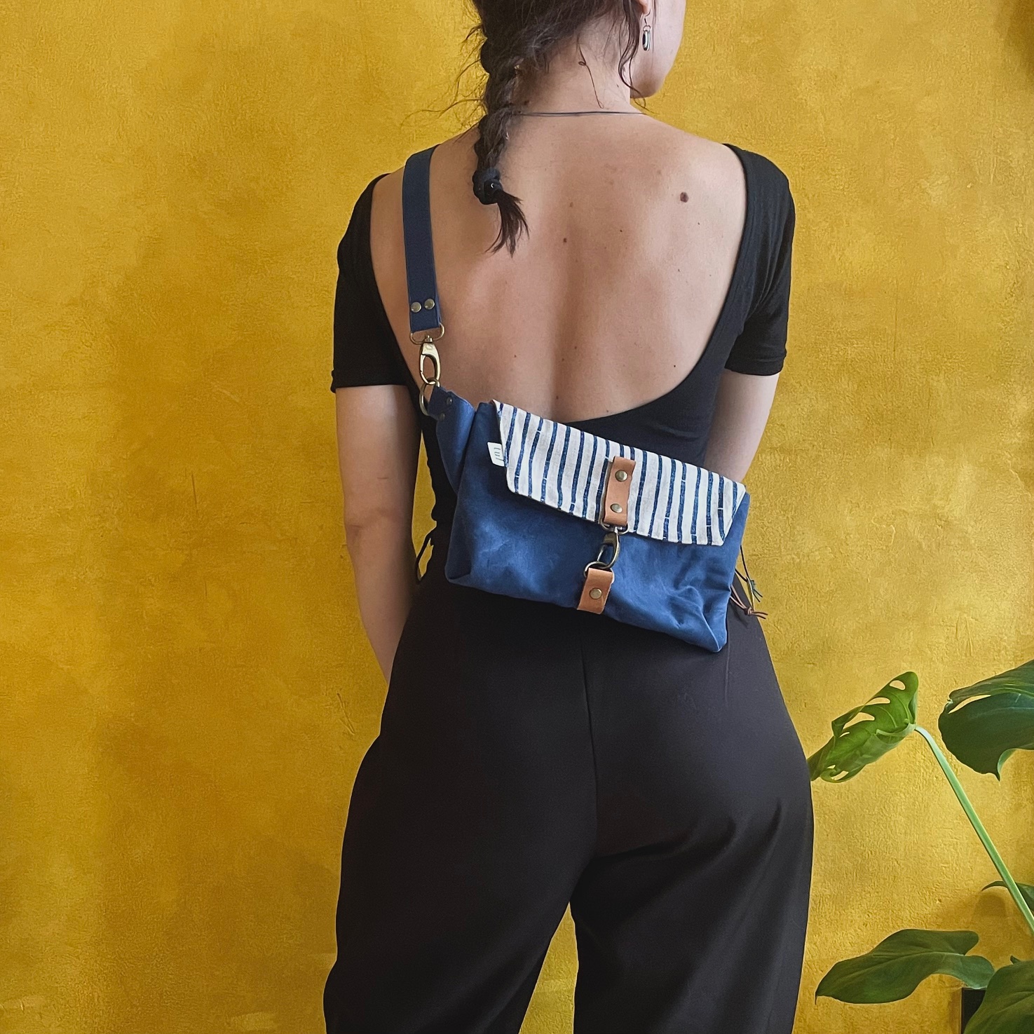 Muse bag μπλε waxed με ρίγα
