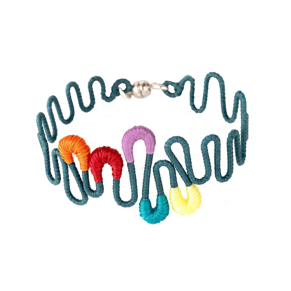 Zig Zag Curvy Bracelet