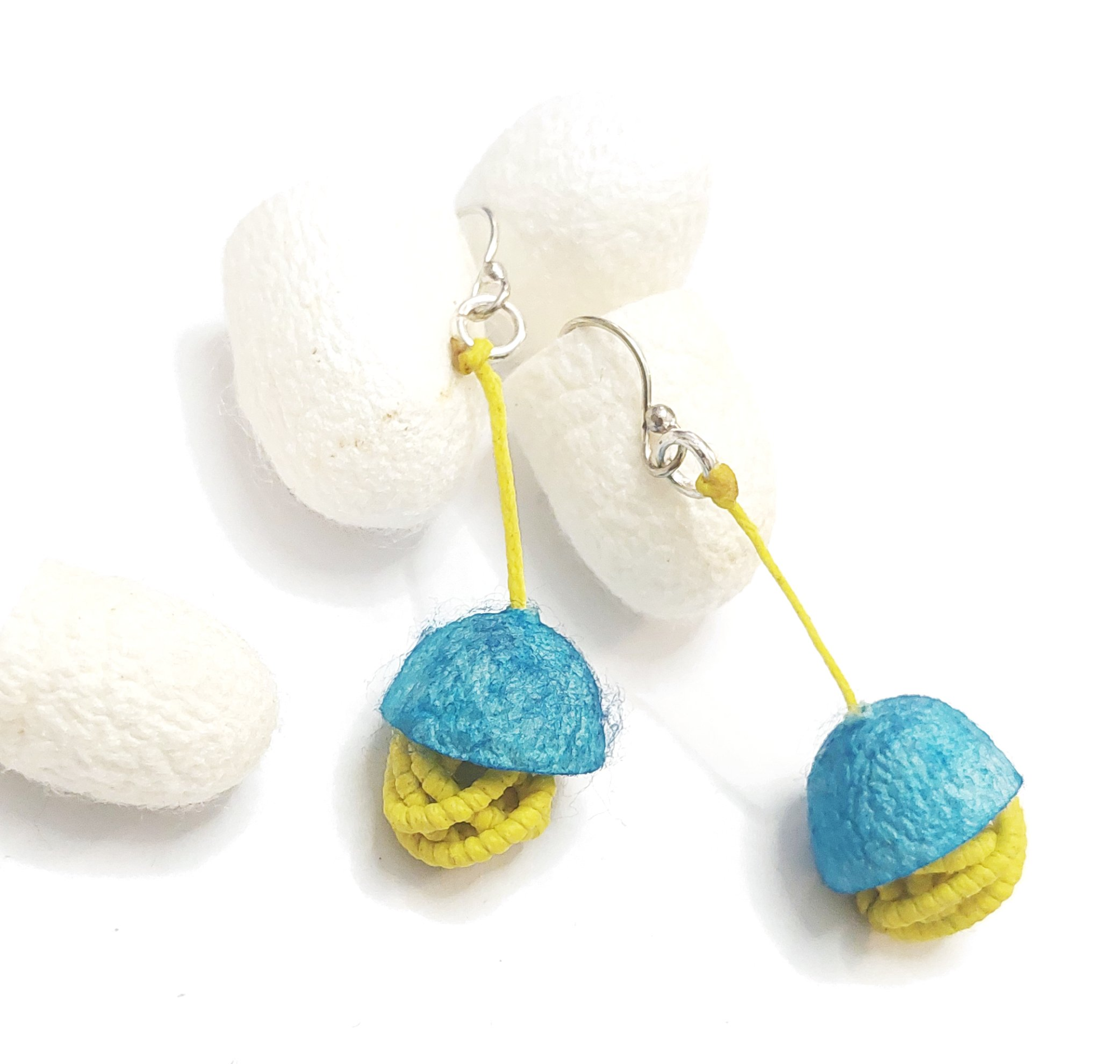 Cocoon meets knot
