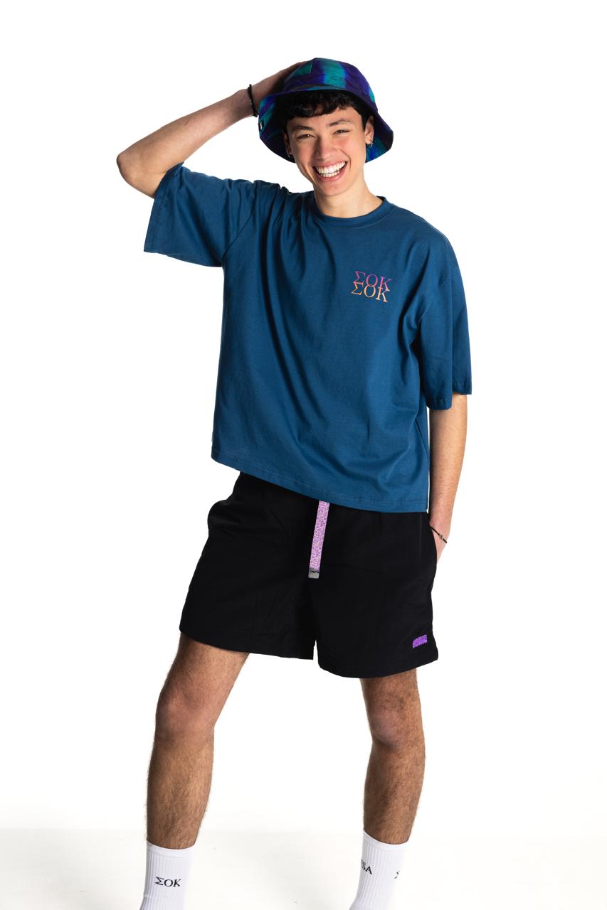 Double ΣΟΚ oversized crop in blue