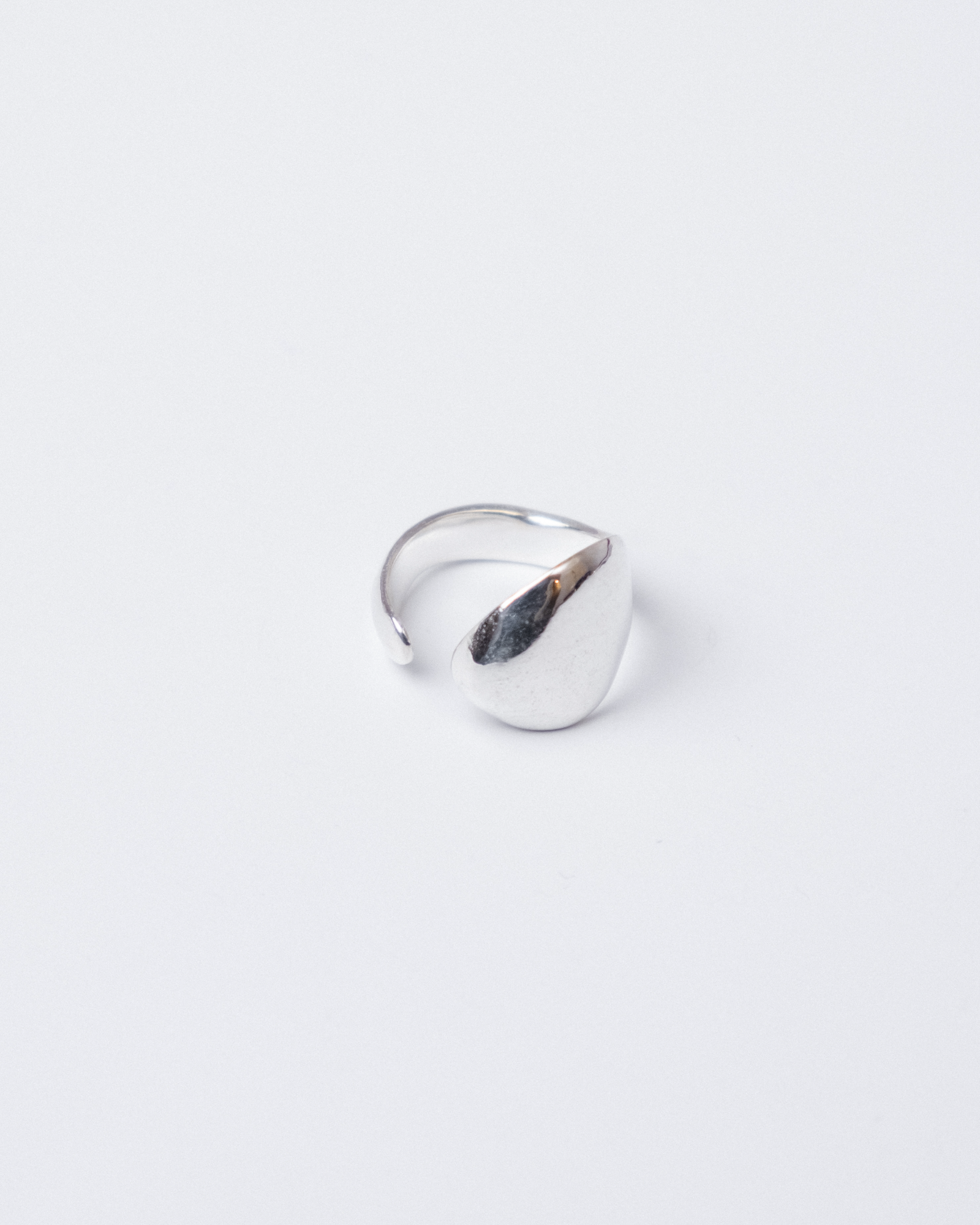 Curve ring 