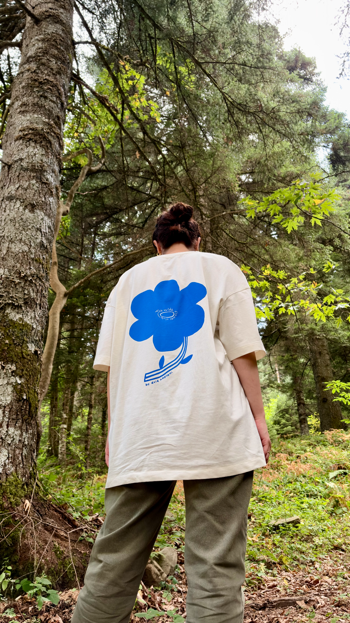"Wide flower Club" | Oversized fit in White mist
