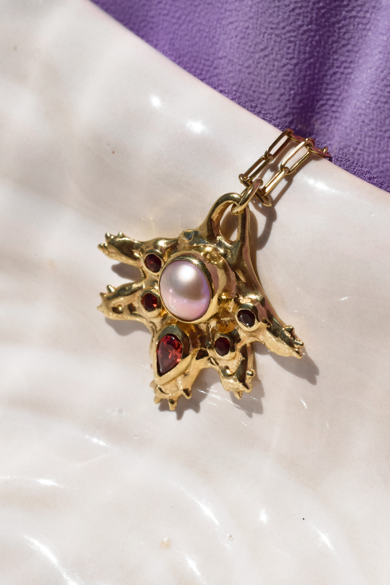 Pink pearl & red garnet pendant necklace