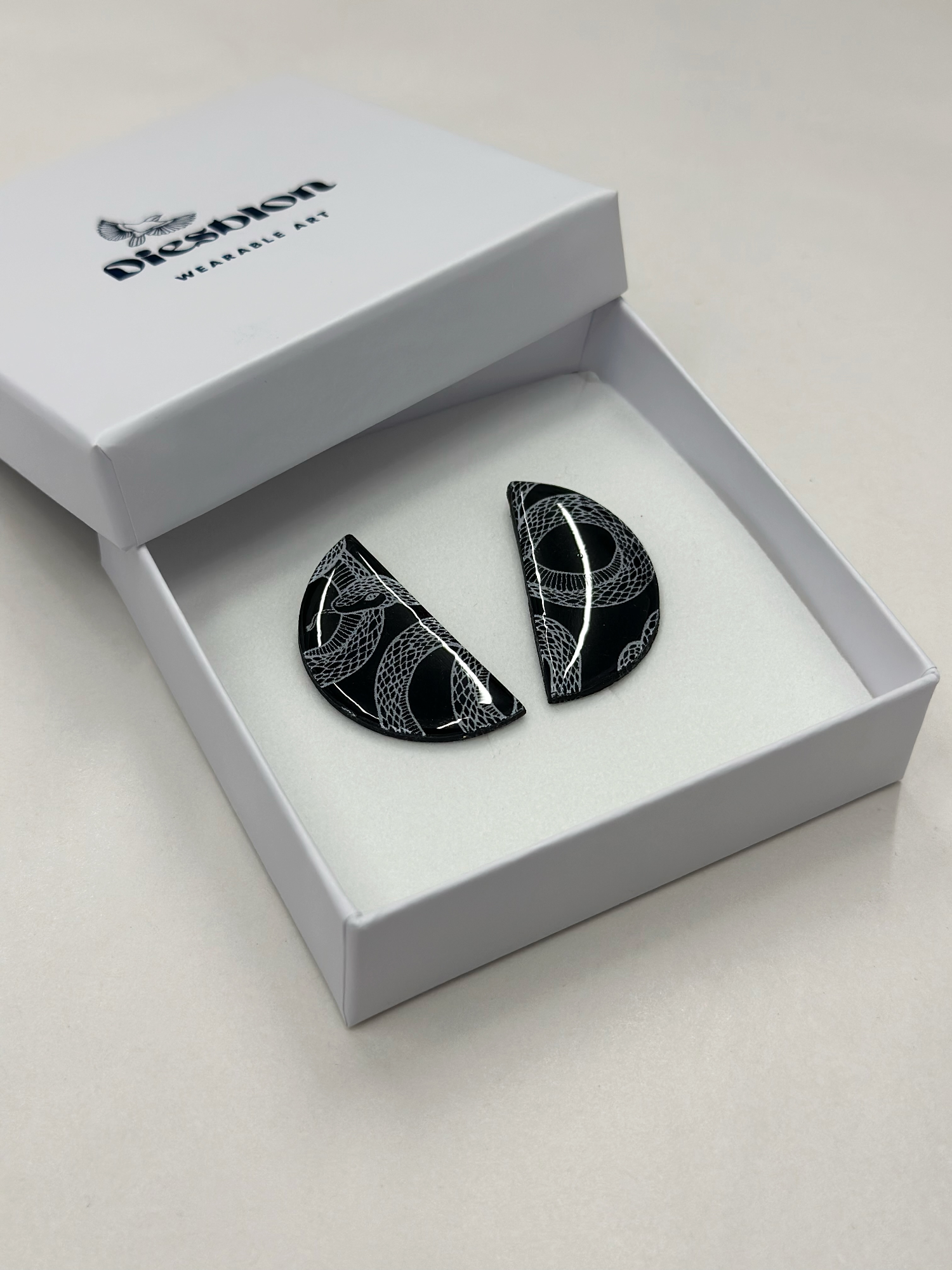 Half moon snake earrings 🐍