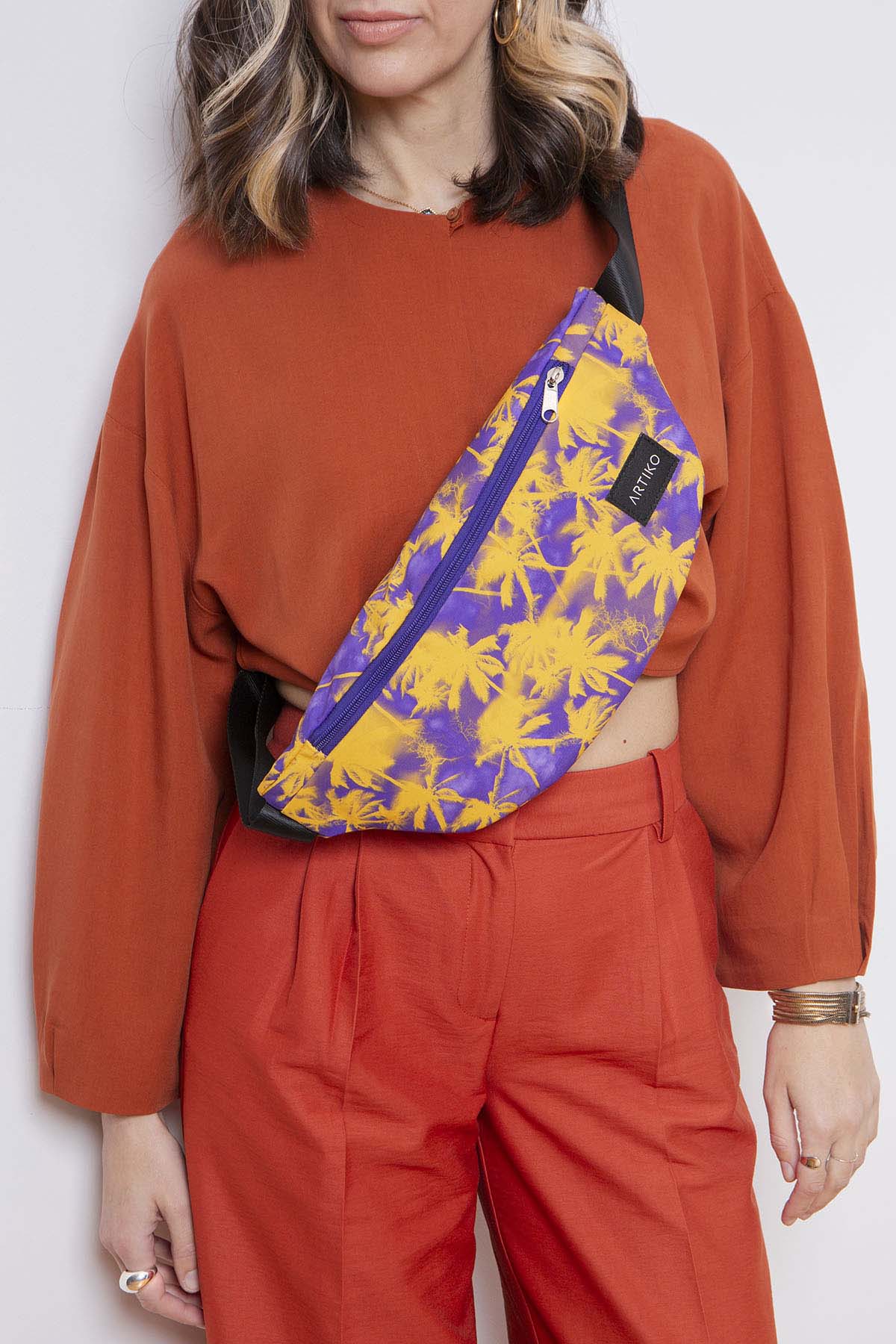 Daphne Banana Bag
