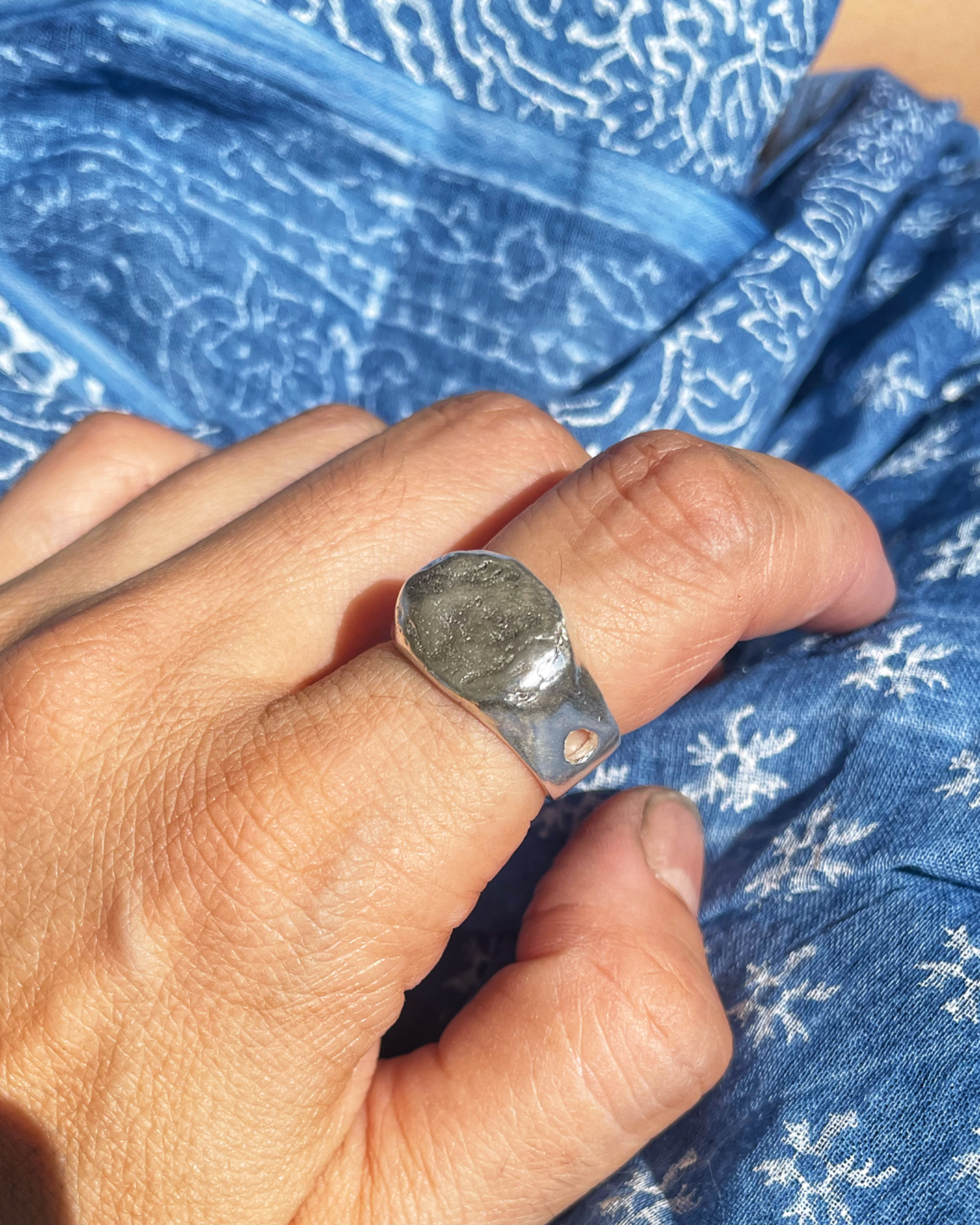Roxani ring