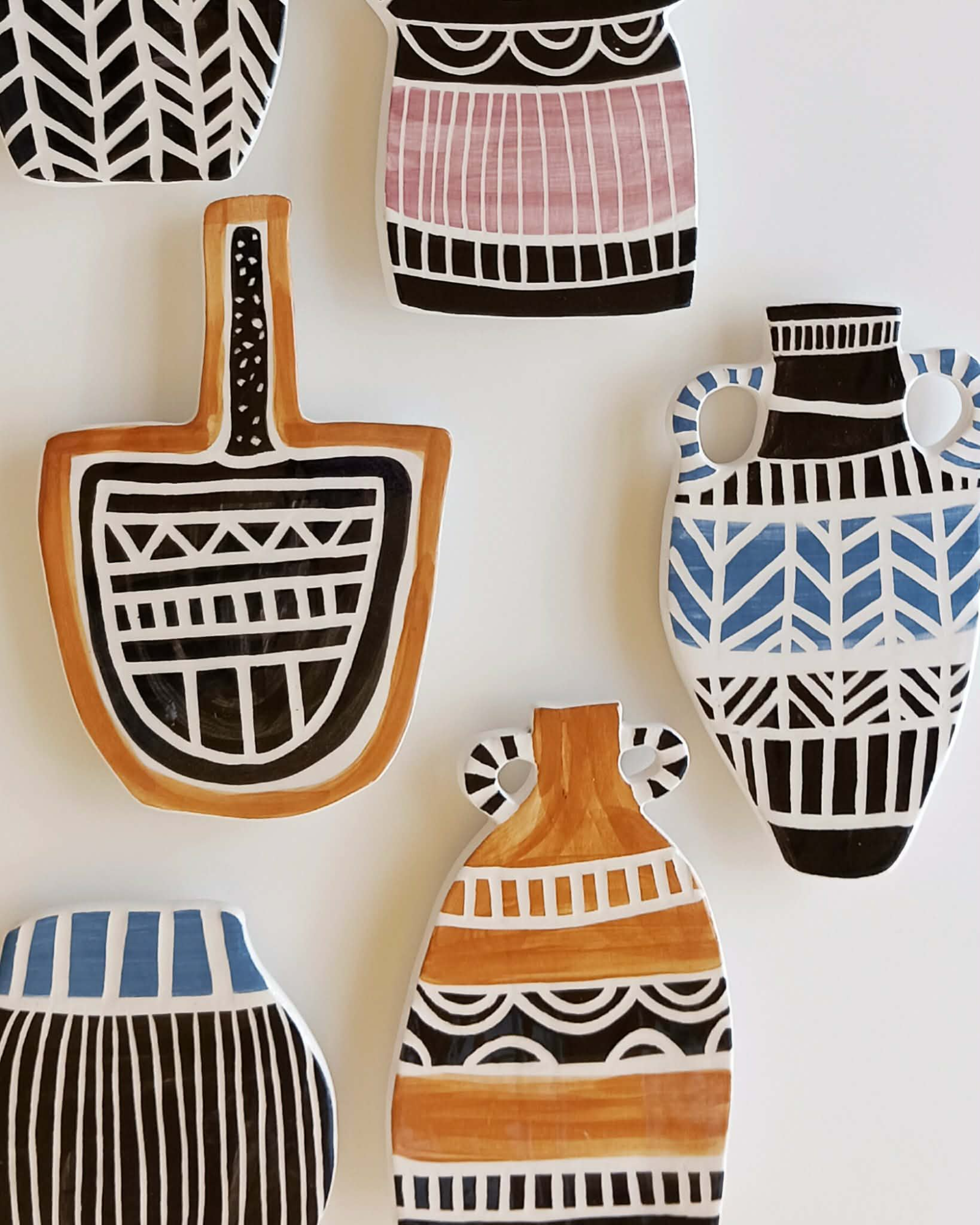Decorative Ceramic Wall Hanging - KANATIA